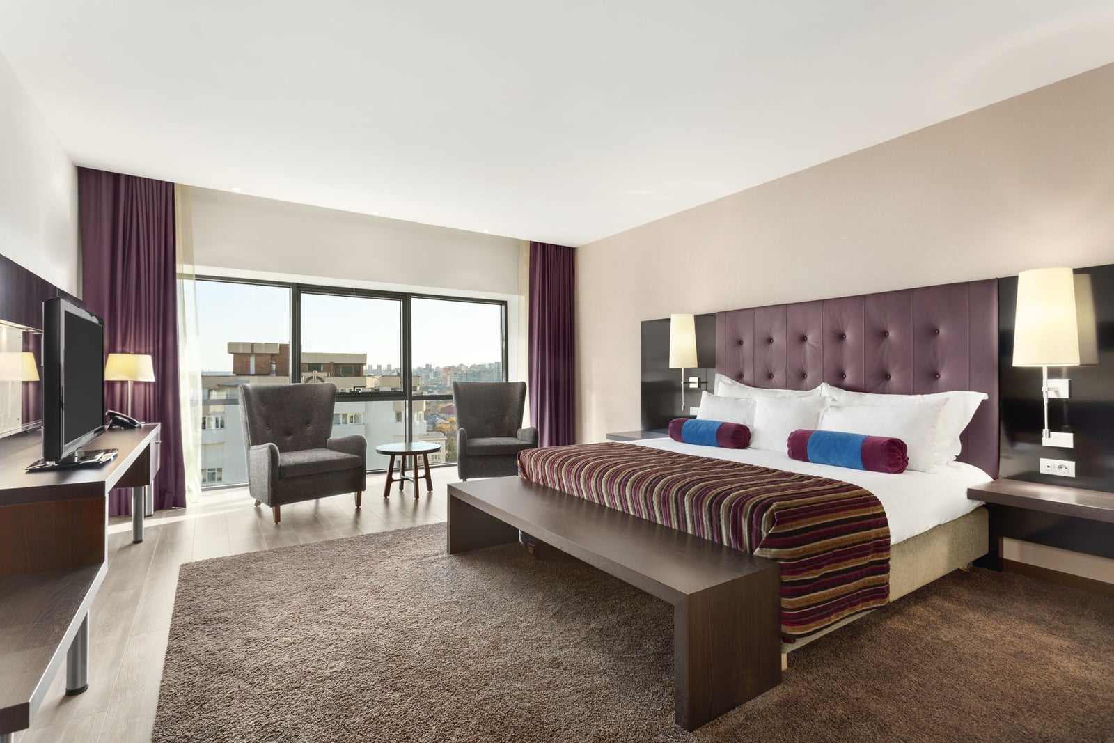 1 King Bed Presidential Suite
