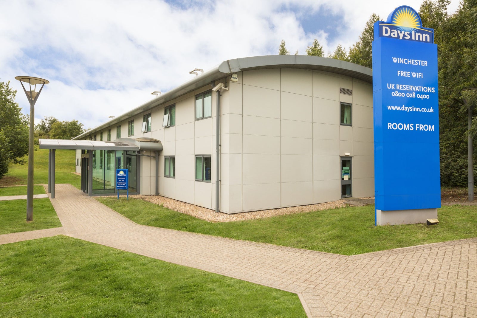 Days Inn Winchester M3