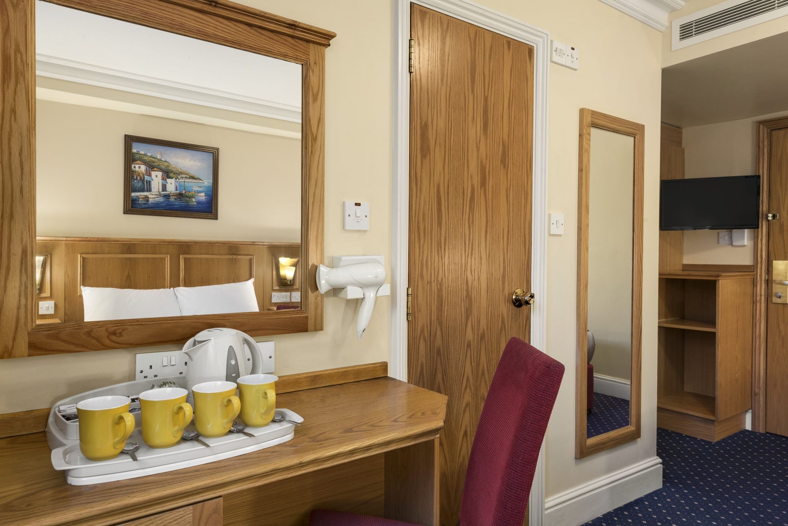 2 Double Bed Room
