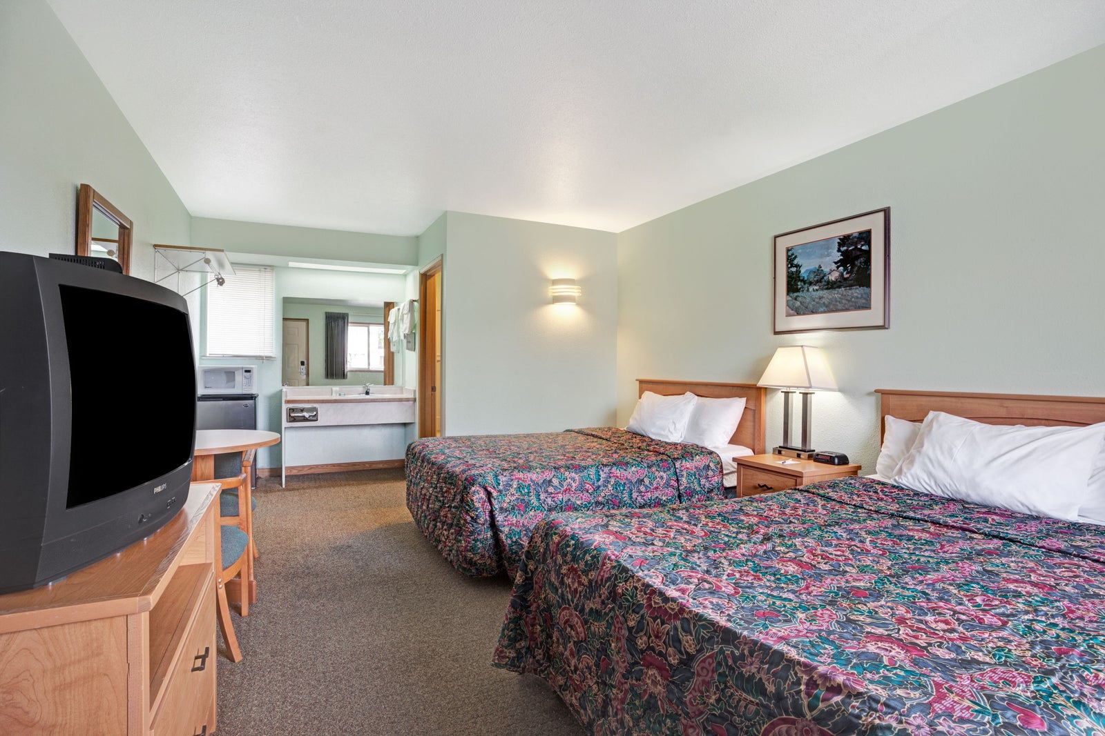 2 Double Bed Room