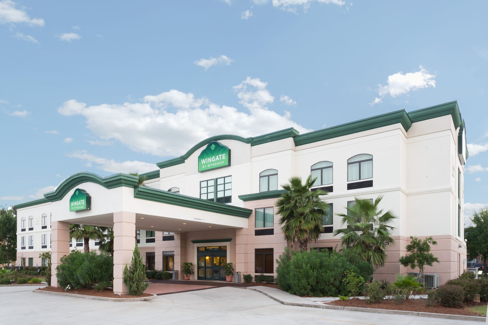 Welcome to the Wingate by Wyndham Houma