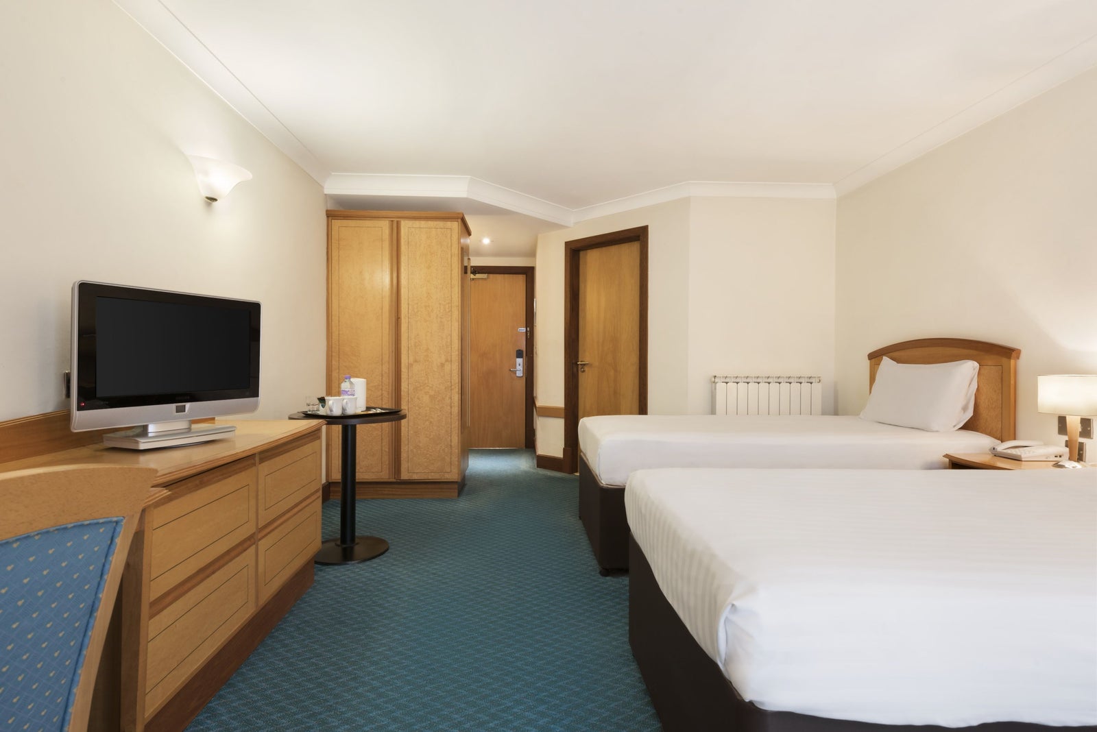 2 Twin Bed Room