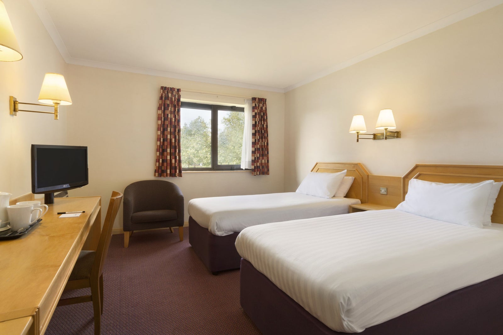 2 Twin Bed Room