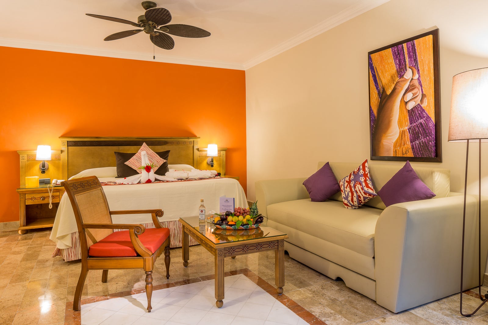 Grand Palladium Riviera, México, Riviera Maya, habitación, habitaciones, cuarto, estancia, Mayan Suite Colonial, mayan suite colonial, dormitorio, cama, sofá