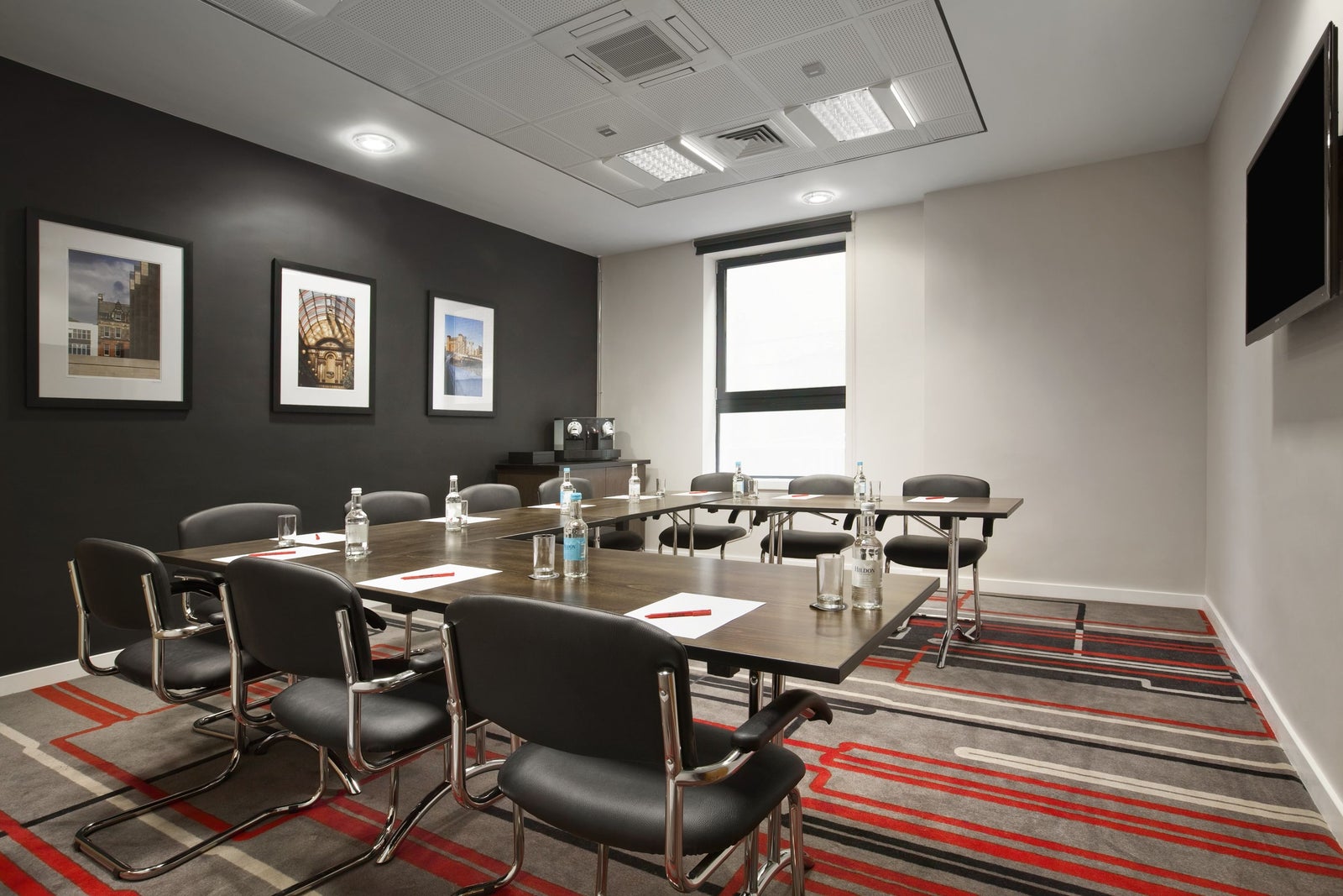 Meeting Room U-Shape