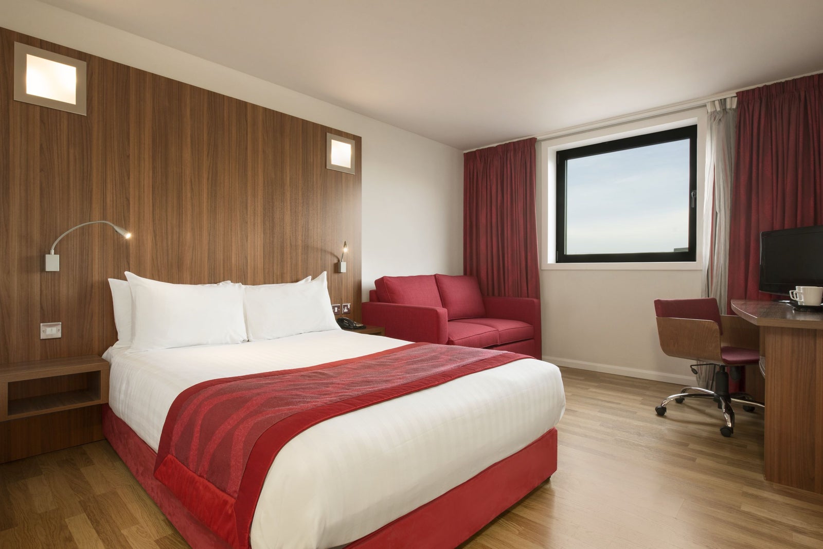 1 Double Bed Guest Room