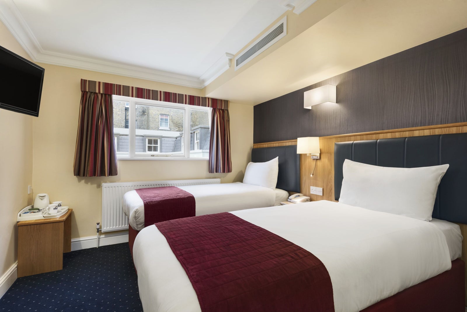 2 Single Bed Room