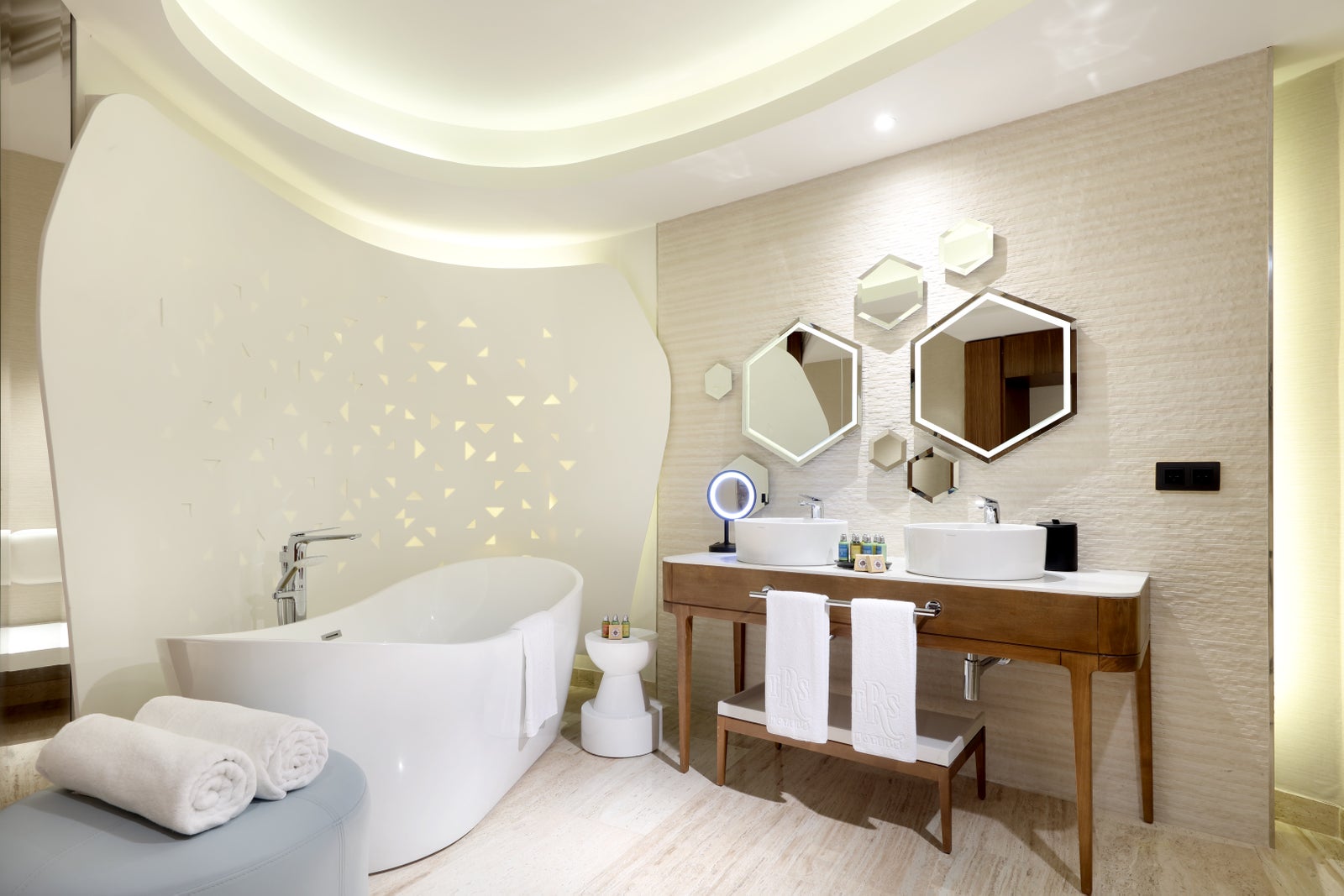 PALLADIUM HOTEL GROUP