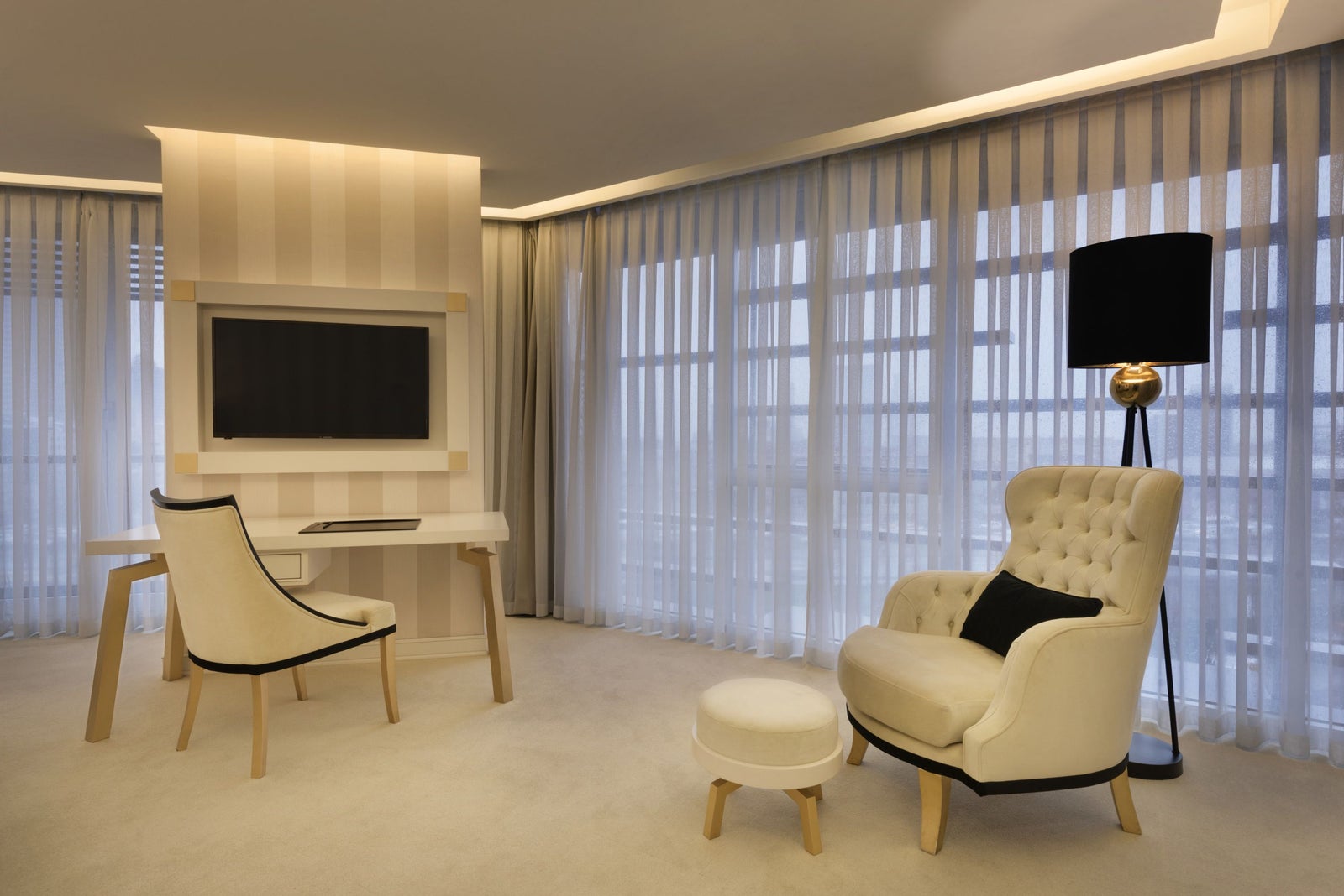 1 Double Bed Family Suite