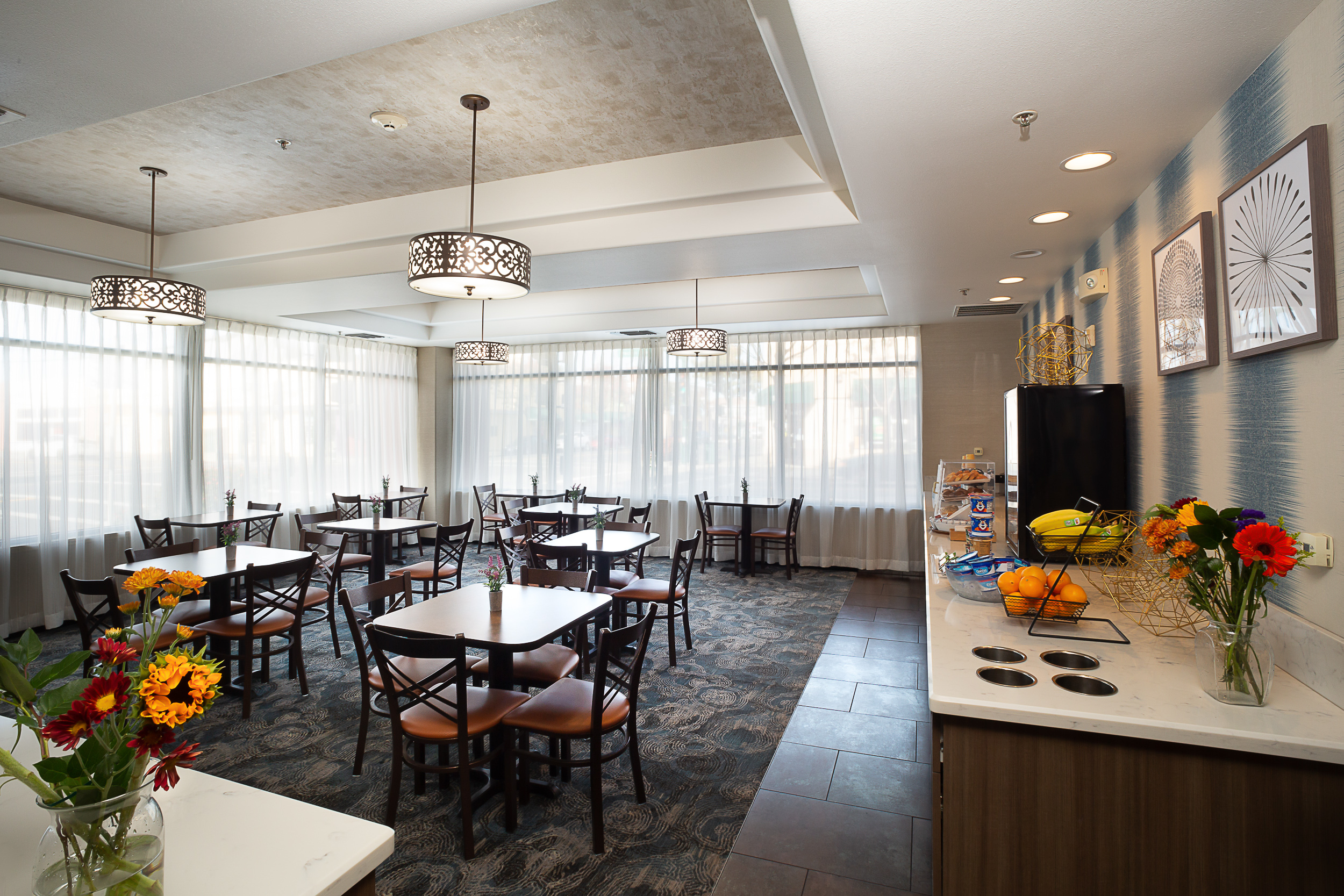 Free breakfast at Hawthorn Suites by Wyndham Oakland/Alameda in Alameda, California