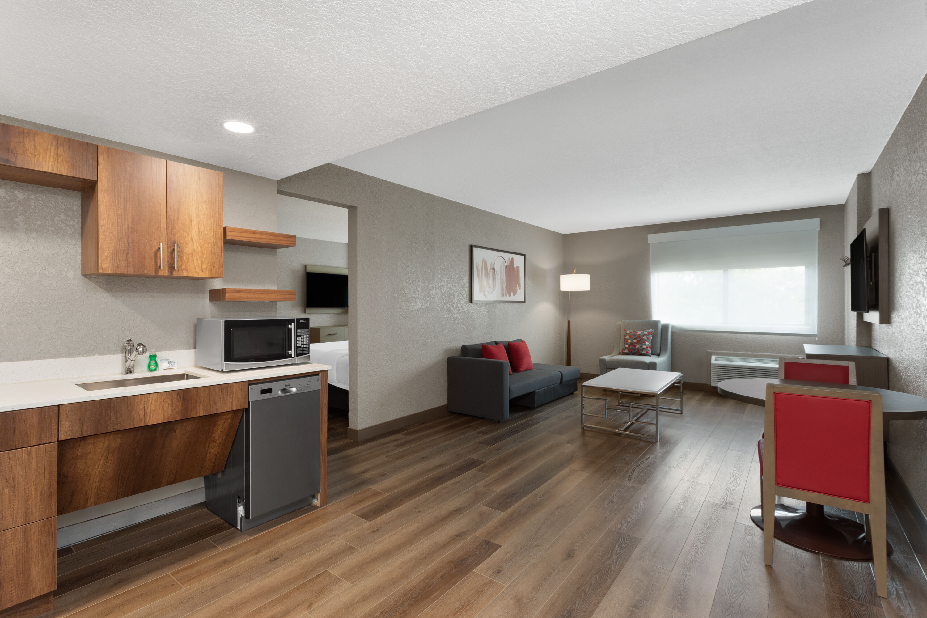 Hawthorn Extended Stay by Wyndham Ft Lauderdale Cypress Crk suite in Fort Lauderdale, Florida