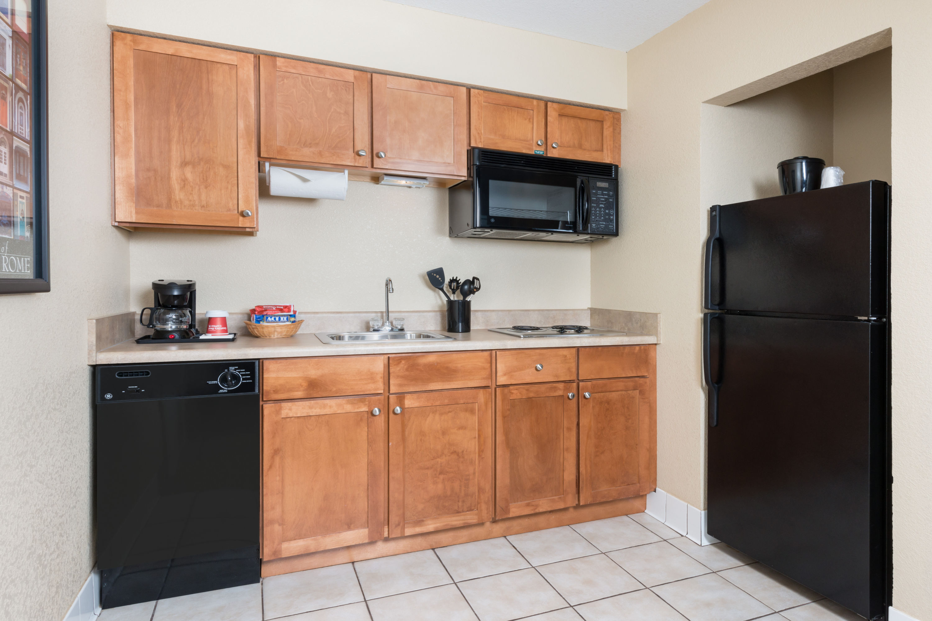 Hawthorn Extended Stay by Wyndham Rome suite kitchen in Rome, Georgia