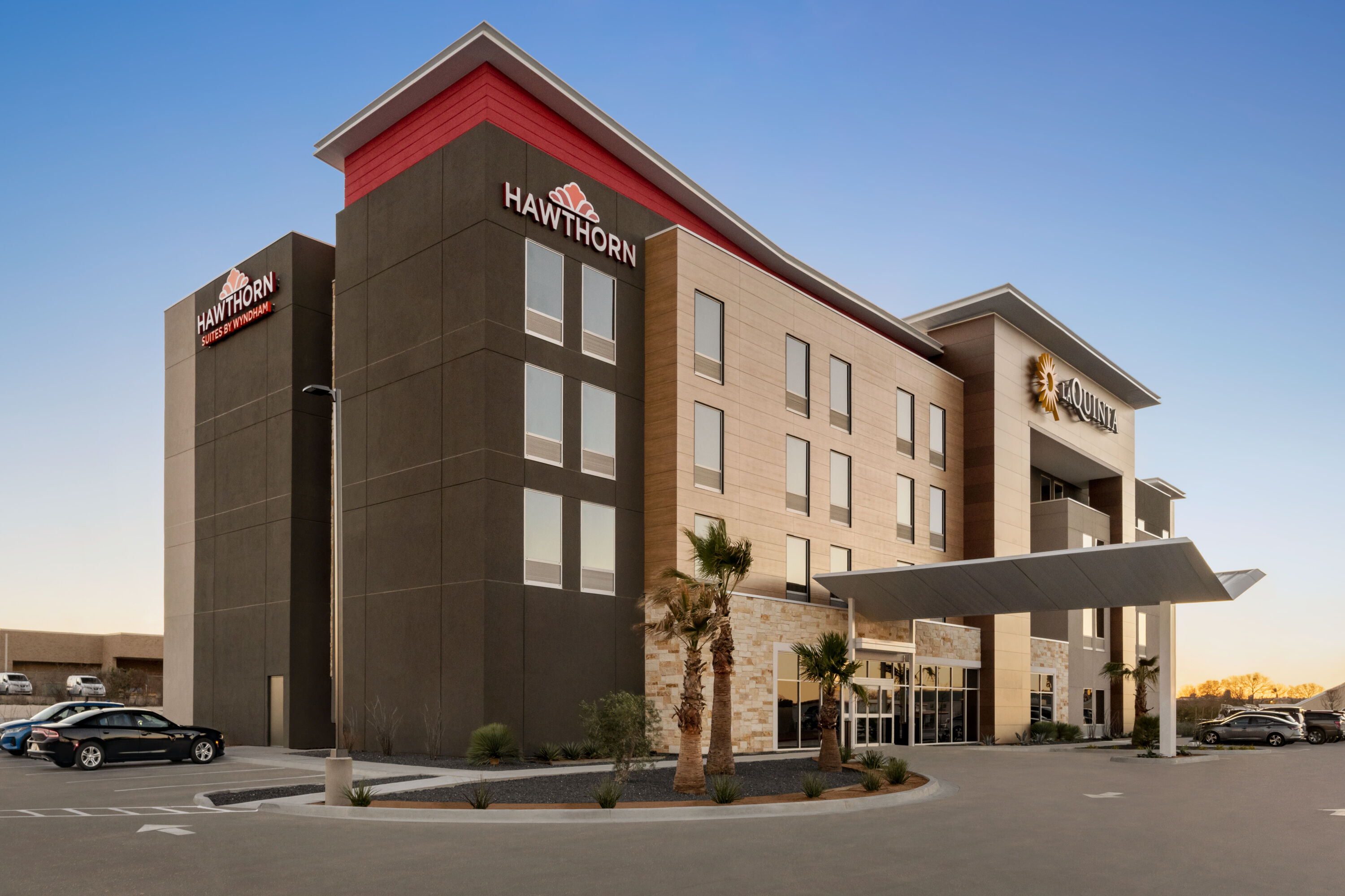 Exterior of Hawthorn Extended Stay by Wyndham Del Rio hotel in Del Rio, Texas