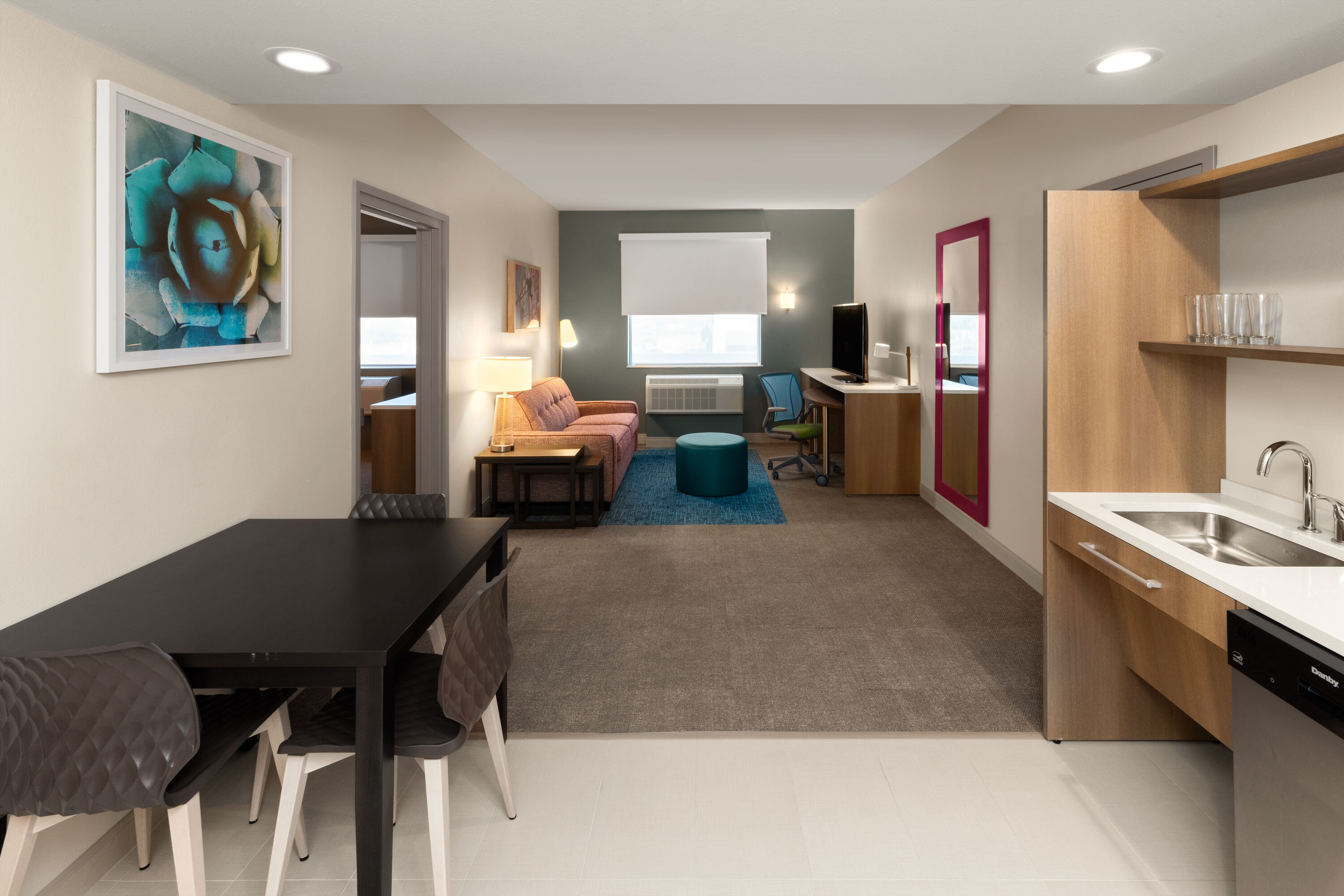 Hawthorn Extended Stay by Wyndham Kingwood/Houston suite in Kingwood, Texas