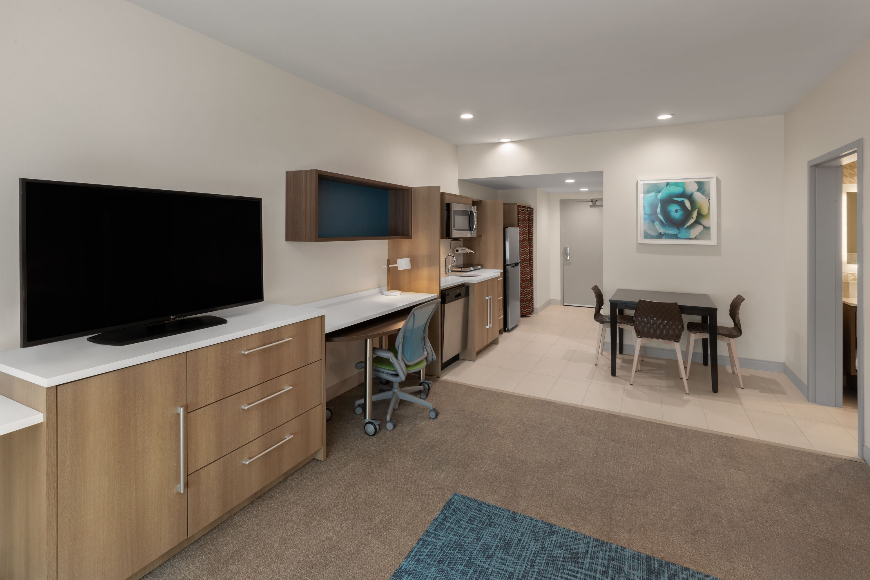 Hawthorn Extended Stay by Wyndham Kingwood/Houston suite in Kingwood, Texas