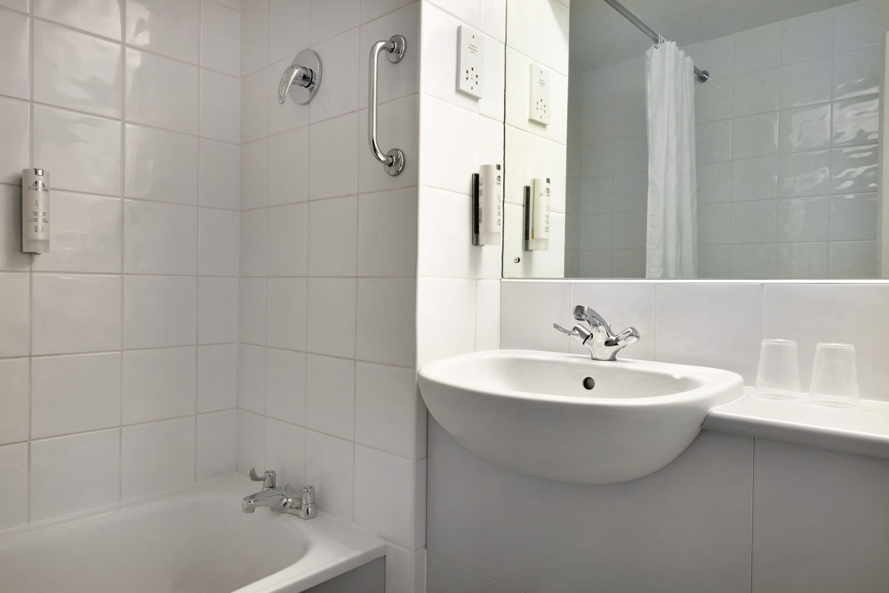 Guest room at the Days Inn by Wyndham Membury M4 in Berkshire, Other than US/Canada