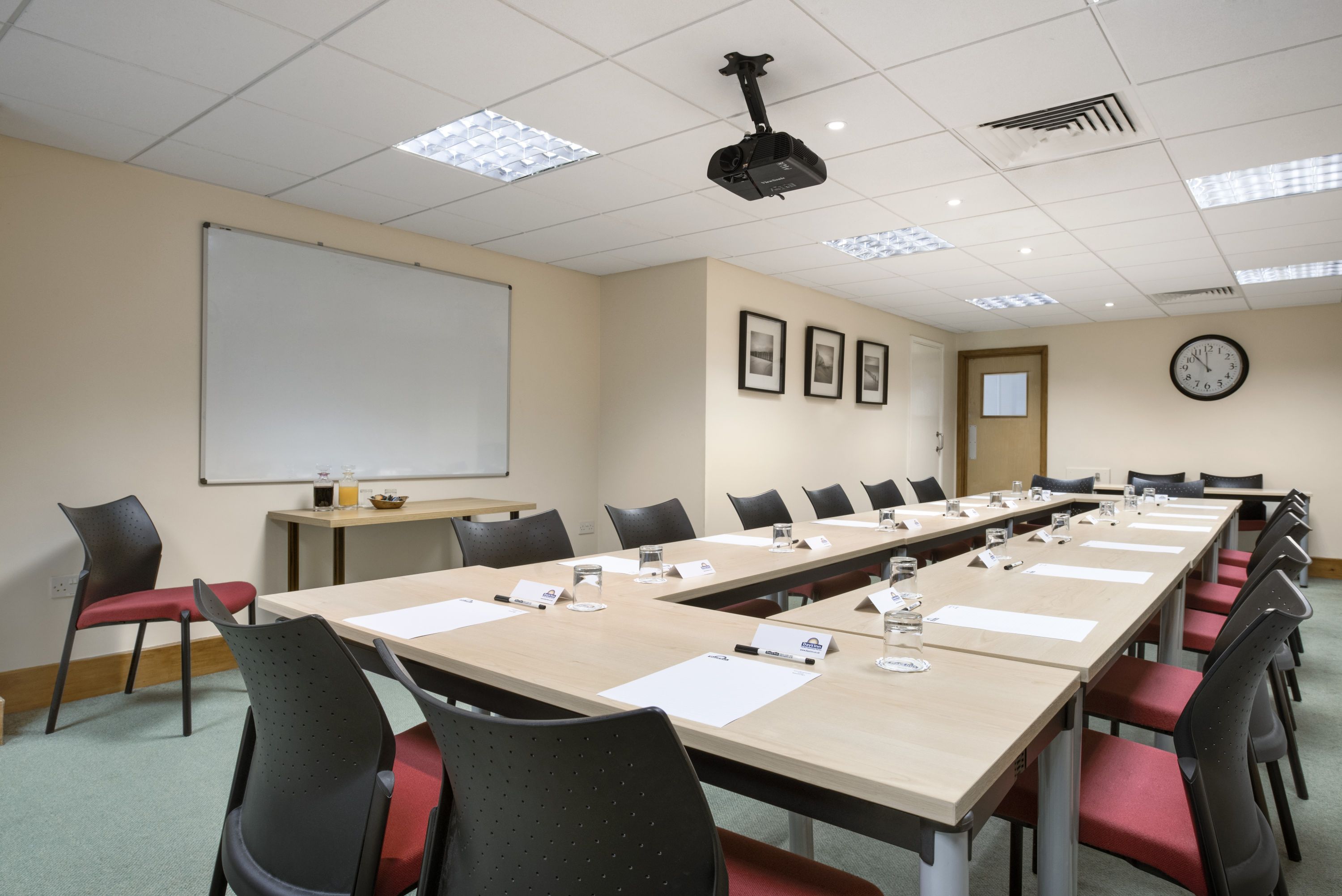 Meeting room at Days Inn by Wyndham Donington A50 in Derby, Other than US/Canada