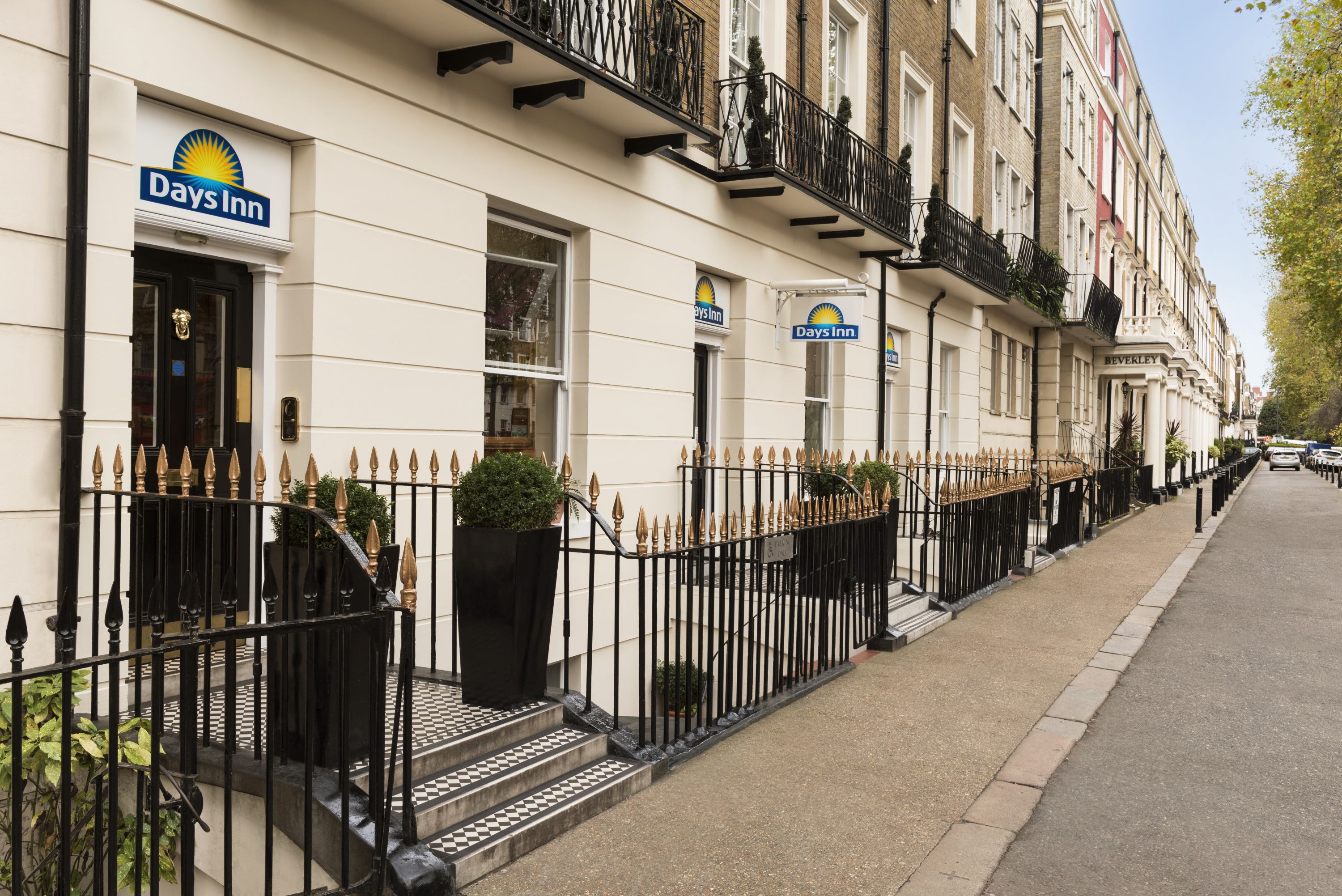 Exterior of Days Inn by Wyndham London Hyde Park hotel in London, Other than US/Canada