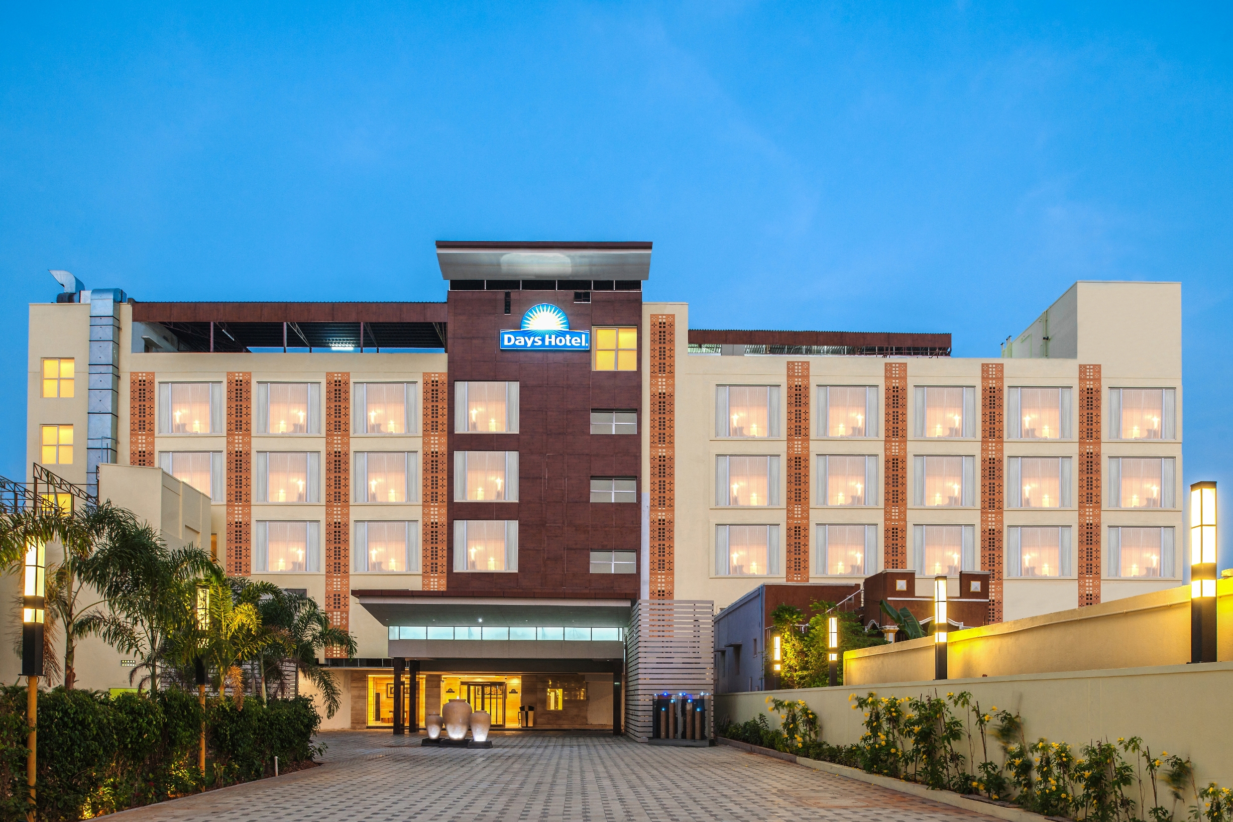 Exterior of Days Hotel by Wyndham Chennai OMR hotel in Chennai, Other than US/Canada