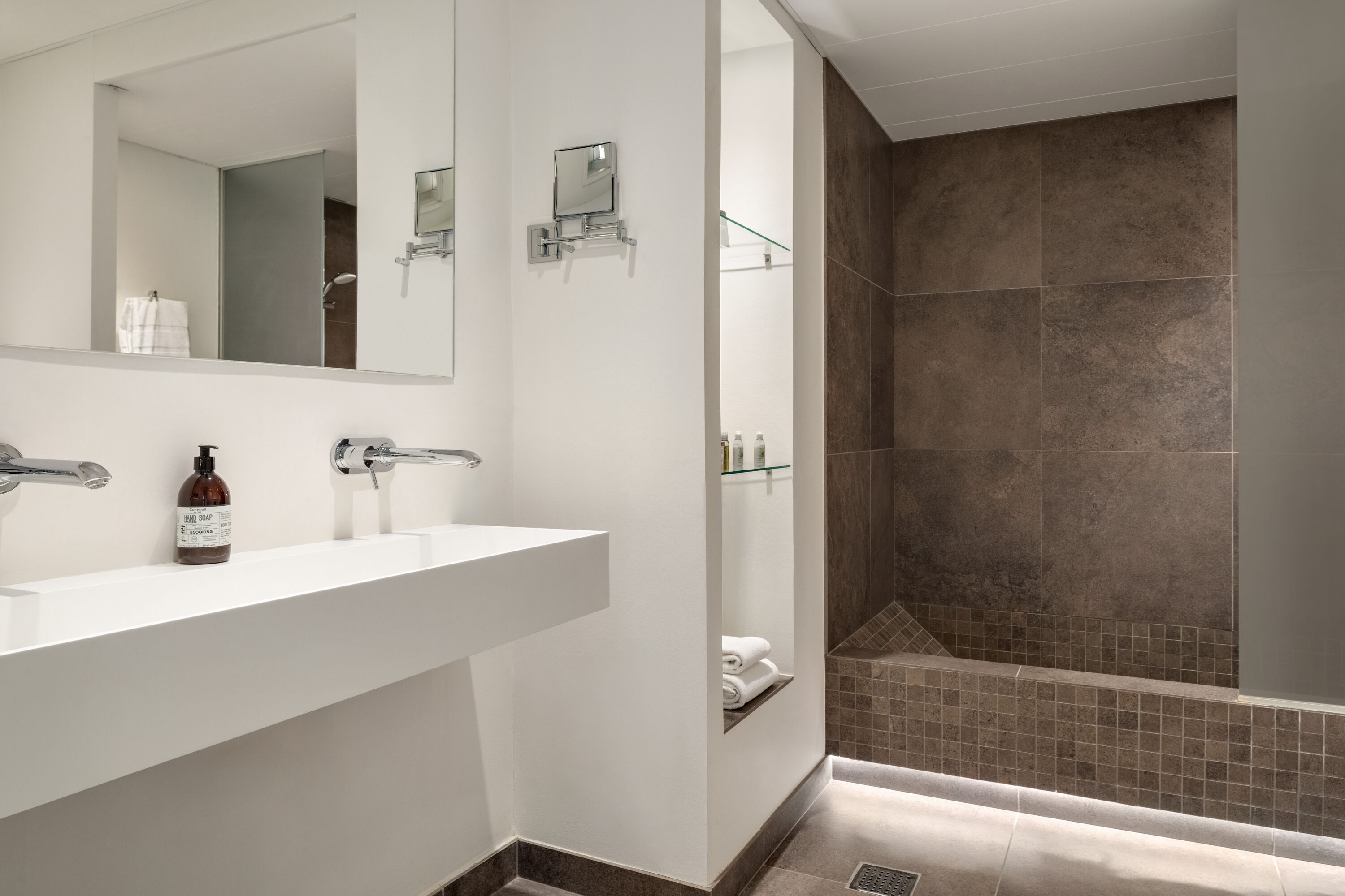 Guest room bath at the Comwell Hvide Hus Aalborg, Dolce by Wyndham in Aalborg, Other than US/Canada