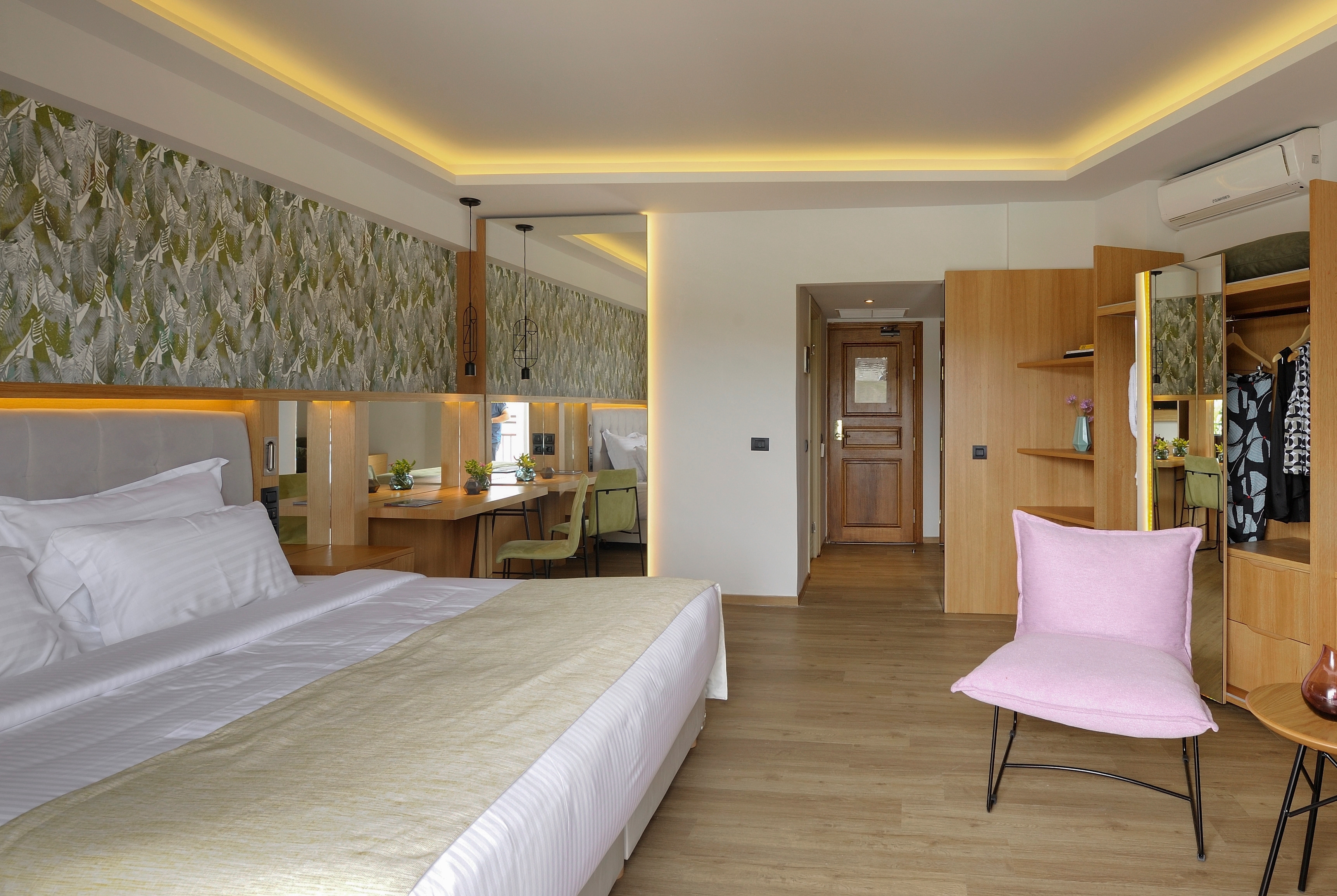 Dolce by Wyndham Athens Attica Riviera suite in Vravrona, Other than US/Canada
