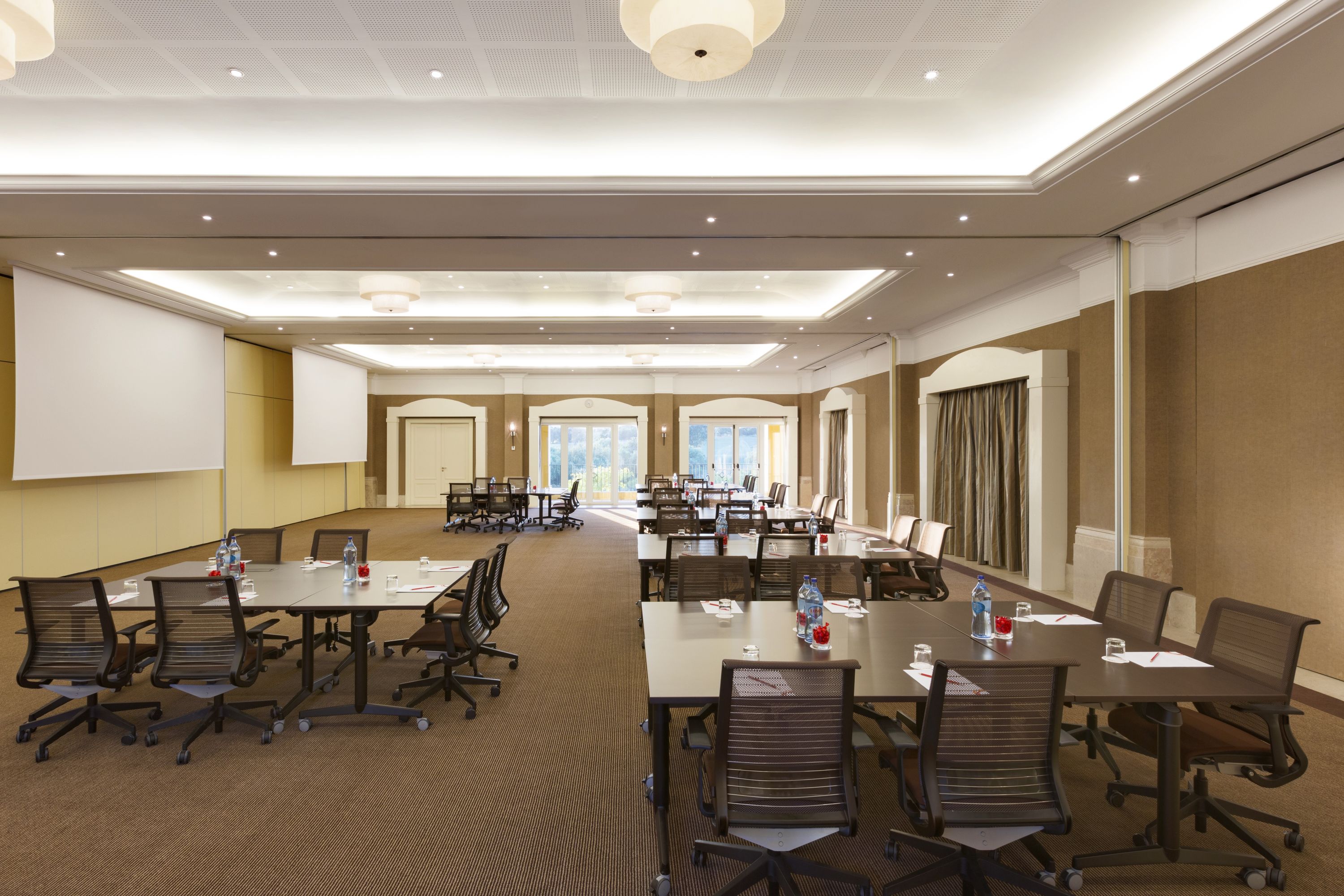 Meeting room at Dolce by Wyndham CampoReal Lisboa in Turcifal, Other than US/Canada