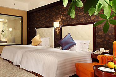 Guest room at the Wyndham Grand Plaza Royale Palace Chengdu in Chengdu, Other than US/Canada