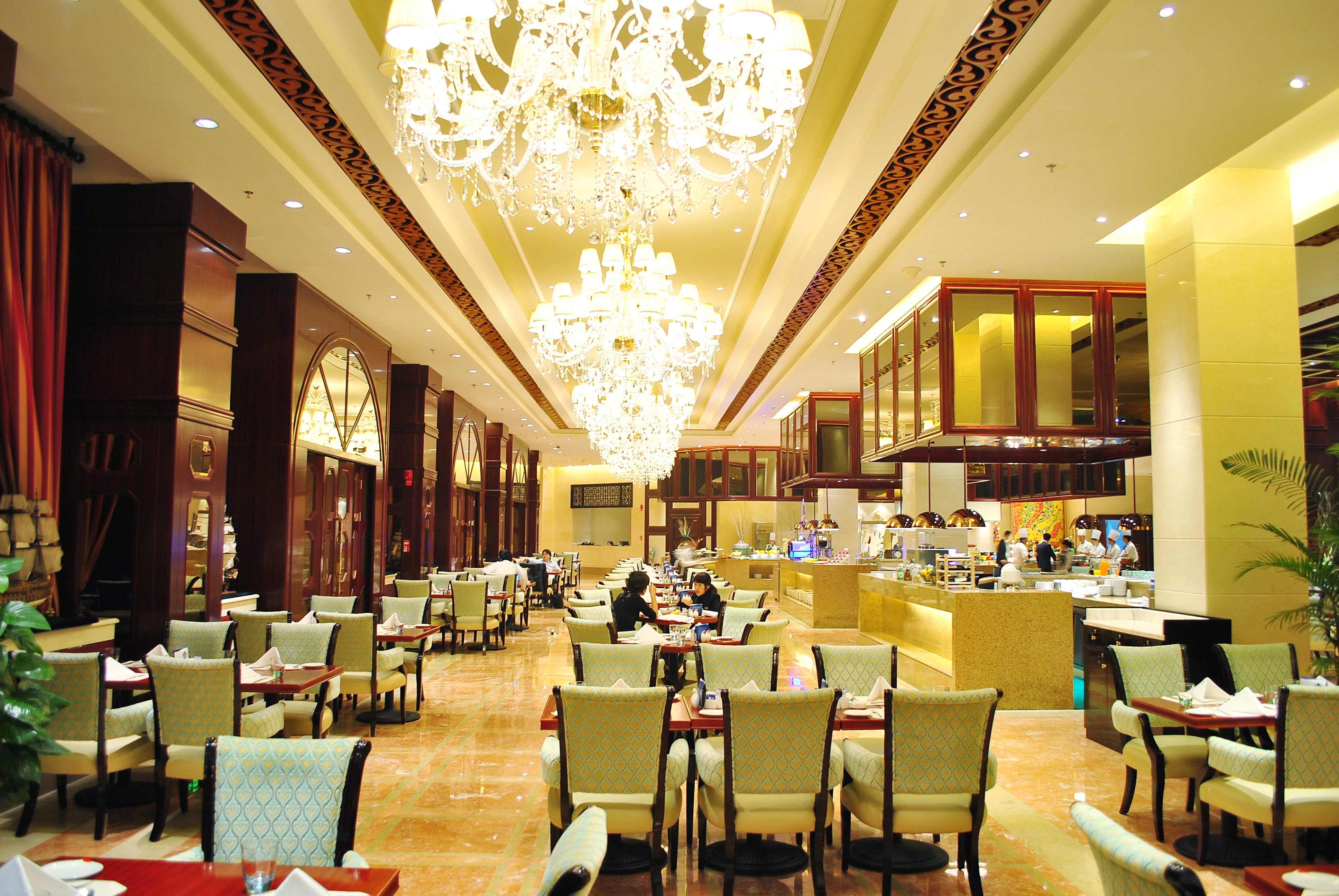 Wyndham Grand Plaza Royale Palace Chengdu restaurant in Chengdu, Other than US/Canada