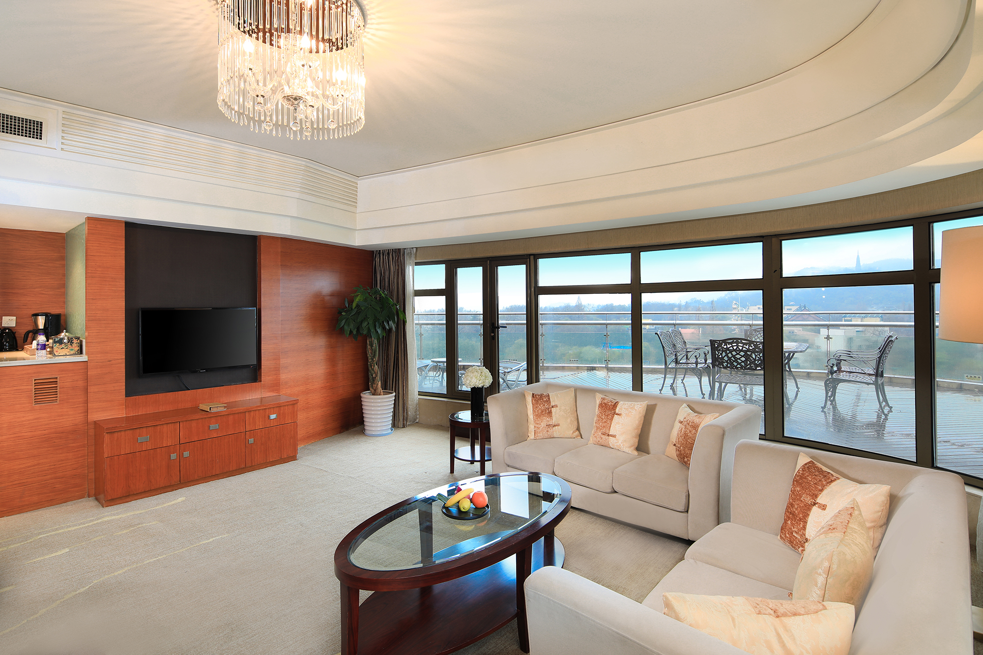 Wyndham Grand Plaza Royale Hangzhou suite in Hangzhou, Other than US/Canada