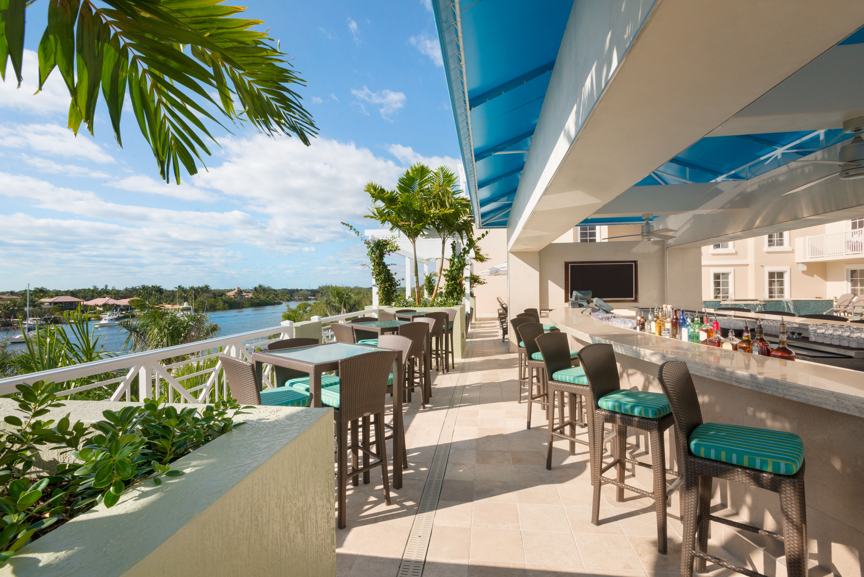 Bar at Wyndham Grand Jupiter at Harbourside Place in Jupiter, Florida