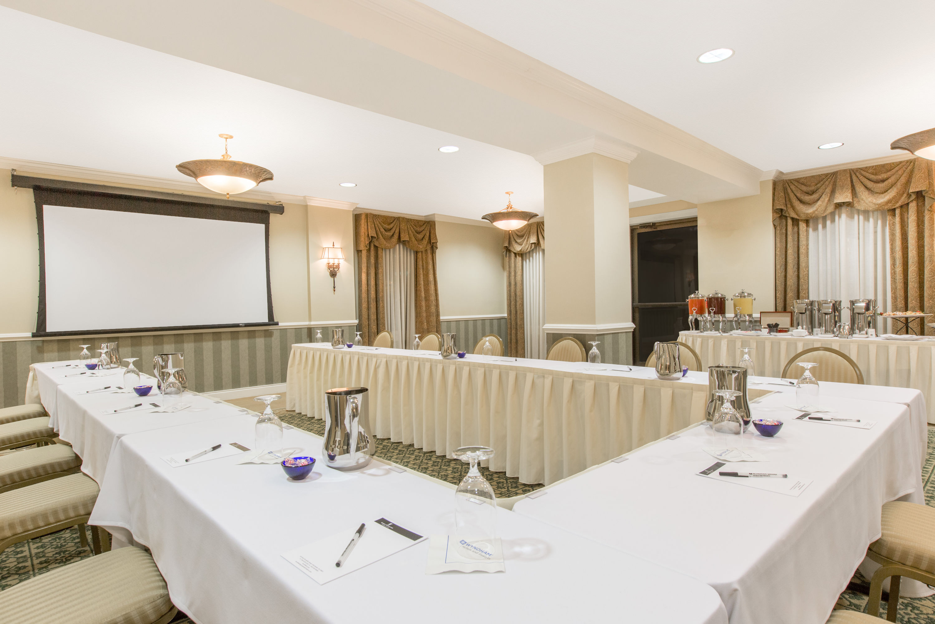 U-shape meeting room at The George Washington, a Wyndham Grand Hotel in Winchester, Virginia