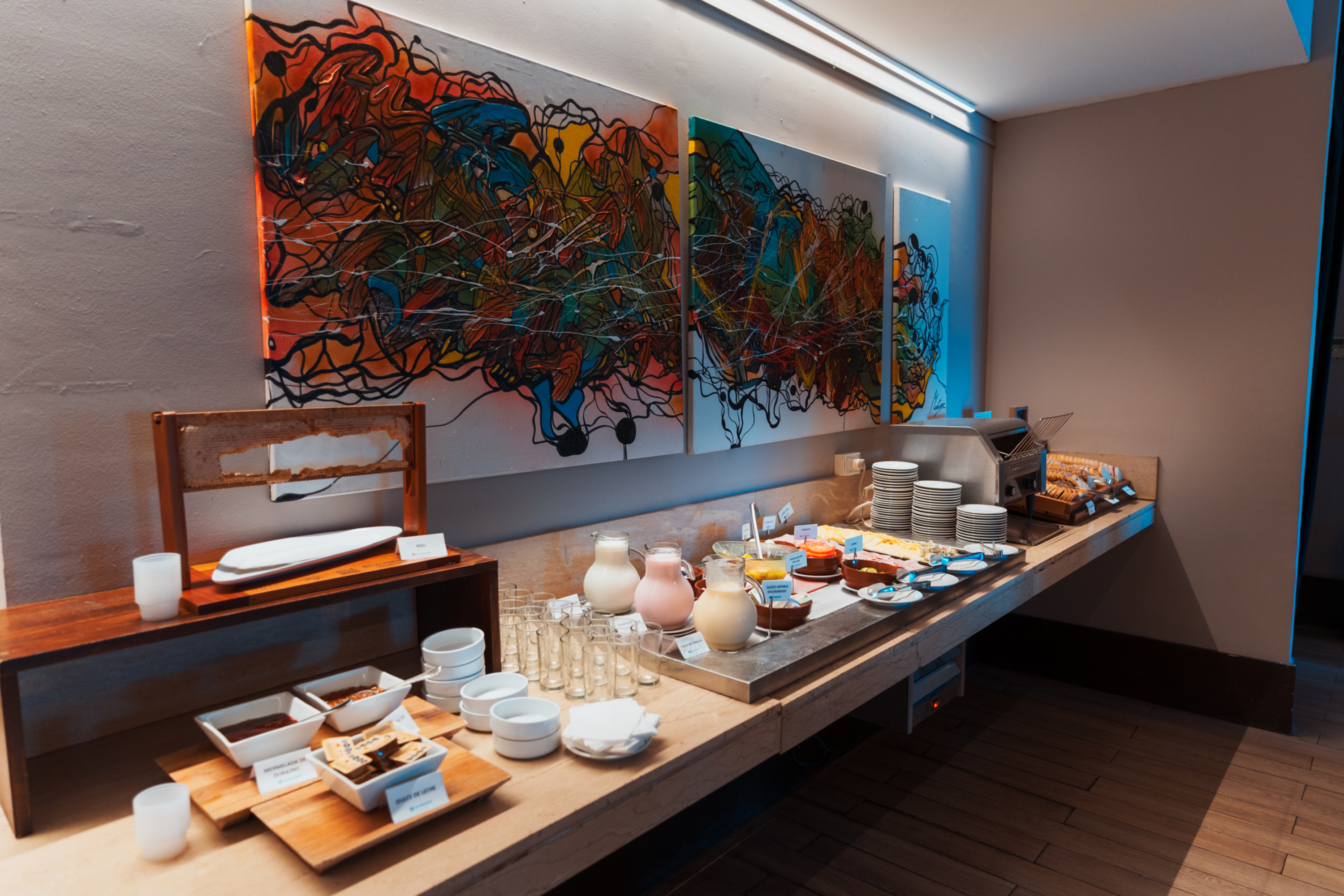 Wyndham Nordelta Tigre Buenos Aires restaurant in Tigre, Other than US/Canada
