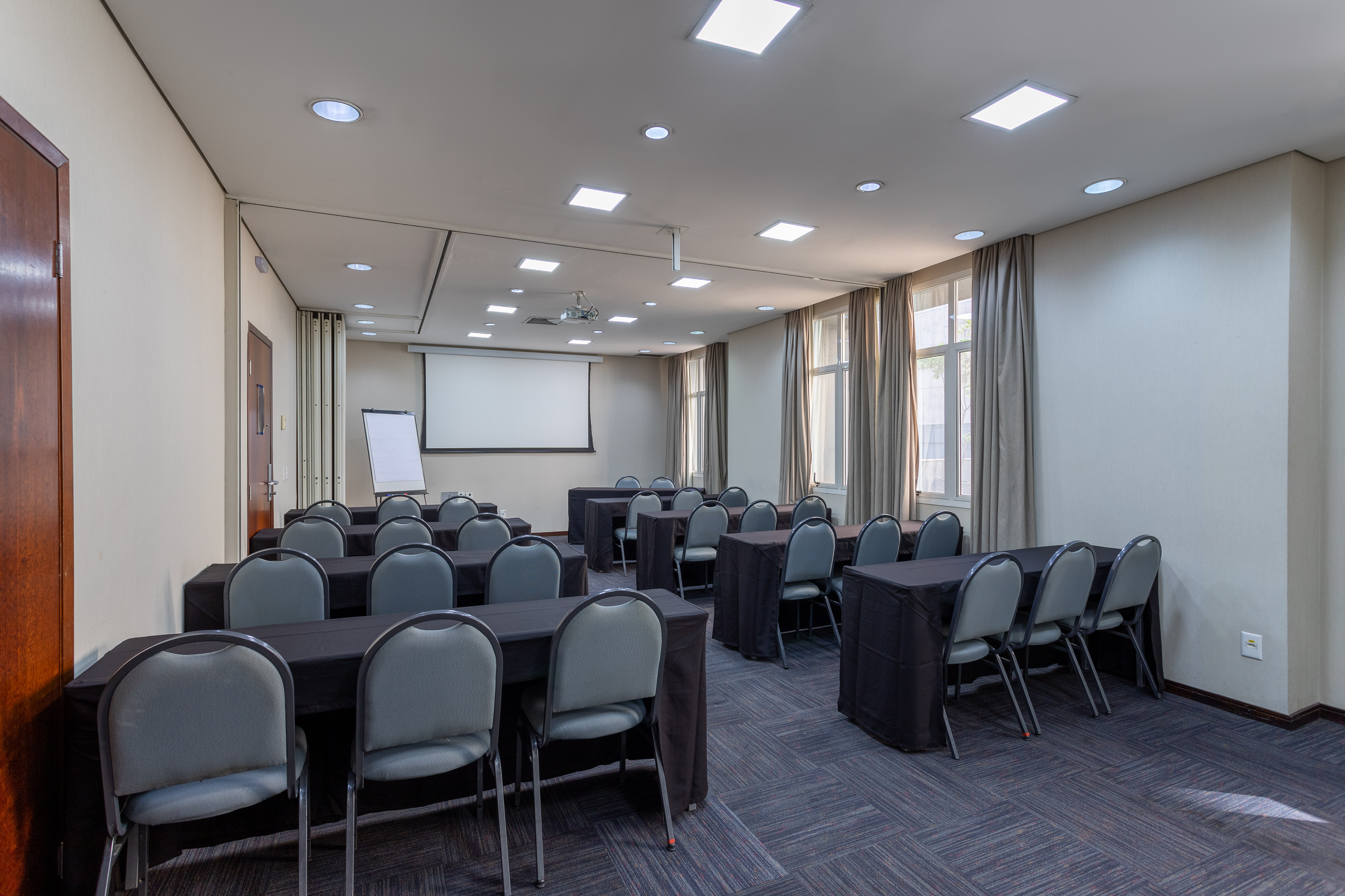 Meeting room at Wyndham Sao Paulo Paulista in Sao Paulo, Other than US/Canada
