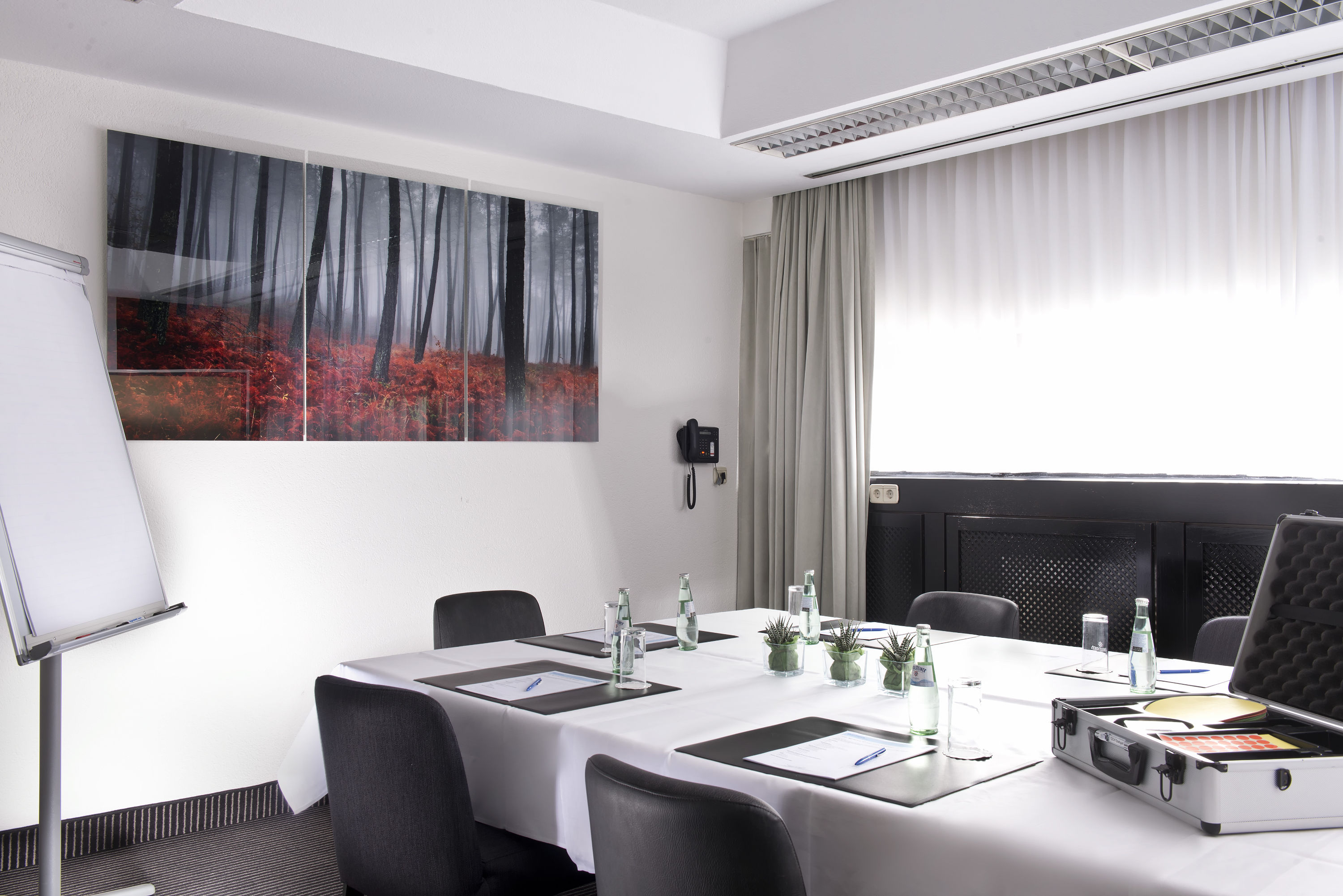 Meeting room at Wyndham Stuttgart Airport Messe in Stuttgart, Other than US/Canada