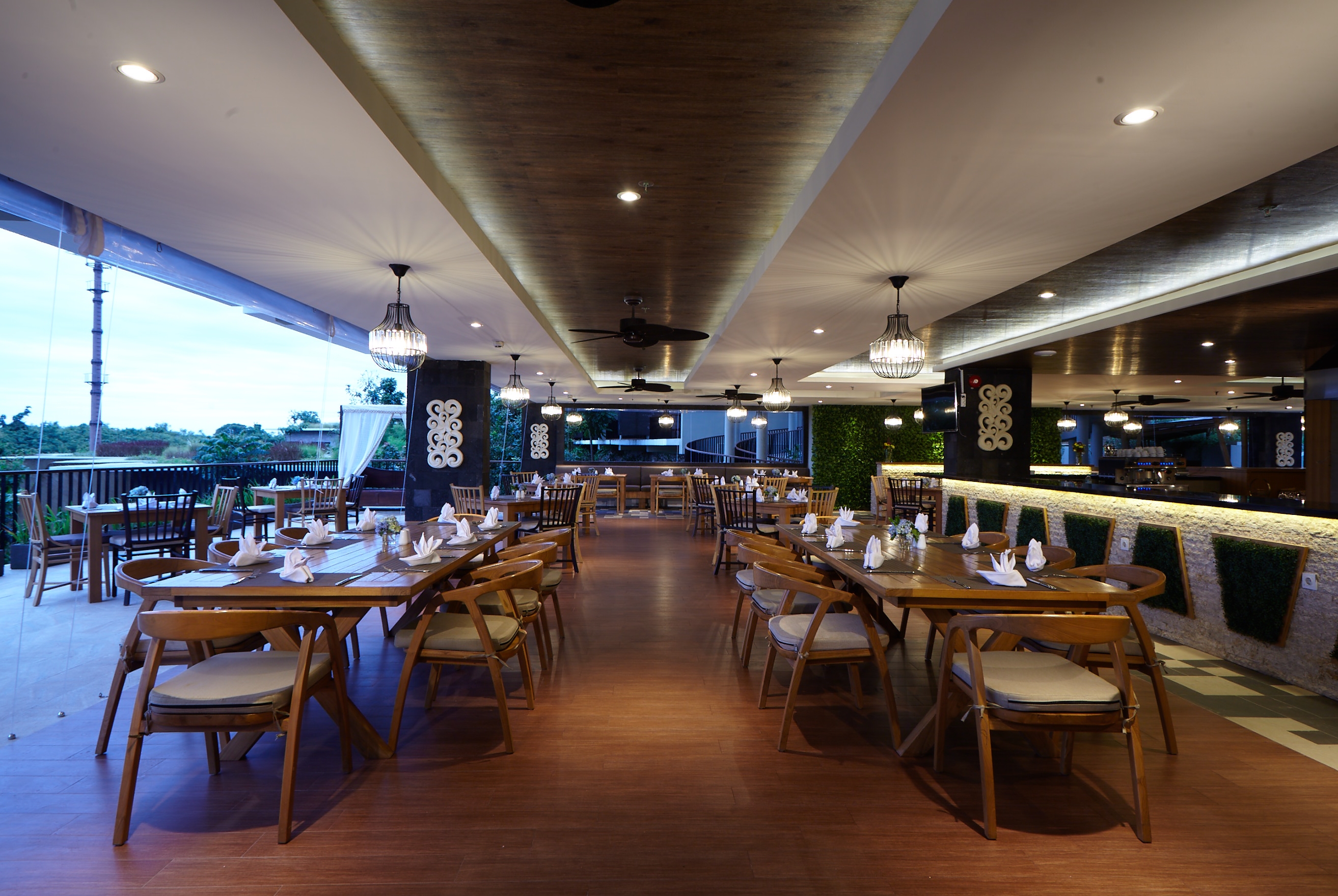 Wyndham Dreamland Resort Bali cafe in Bali, Other than US/Canada