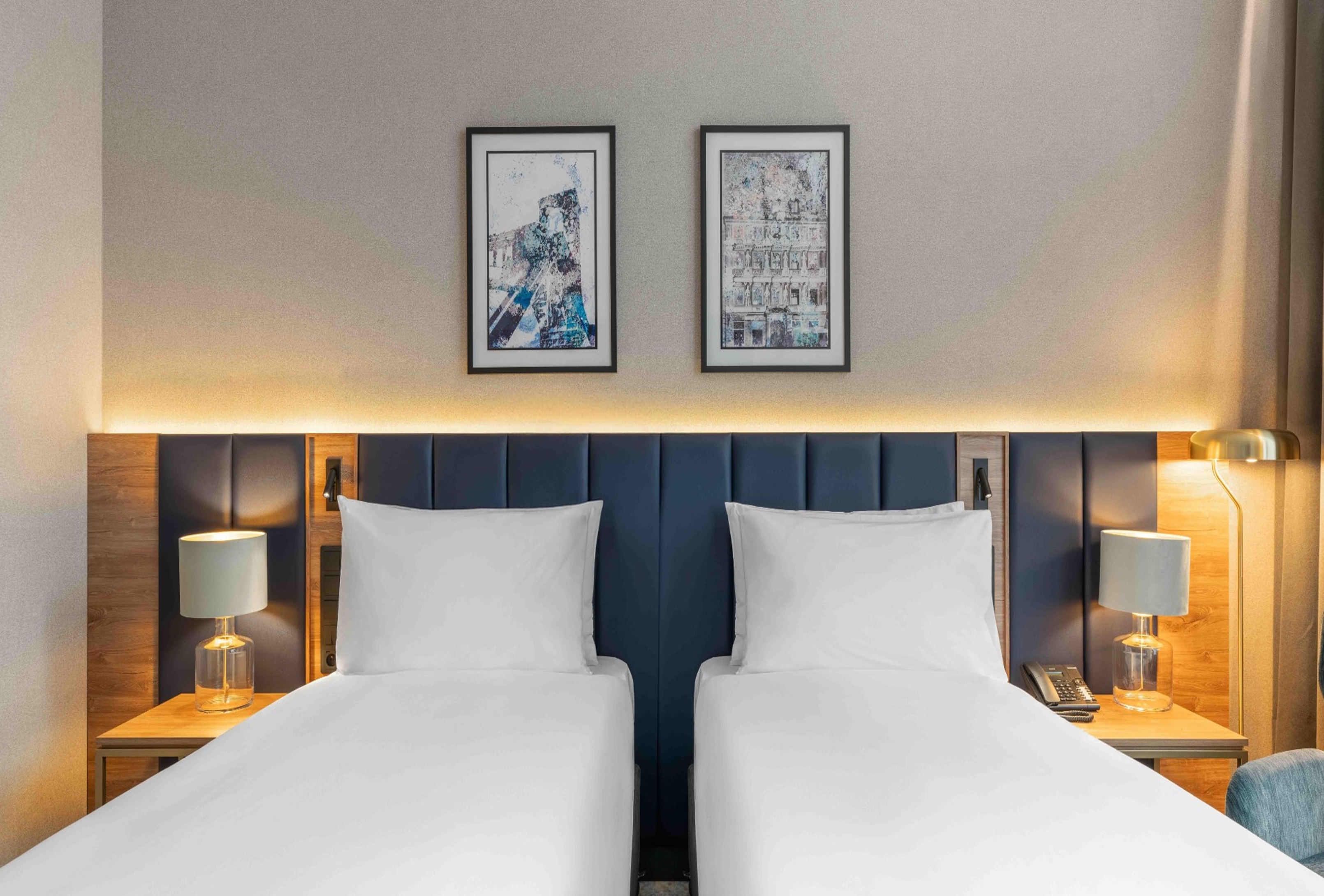 Guest room at the Wyndham Wroclaw Old Town in Wroclaw, Other than US/Canada