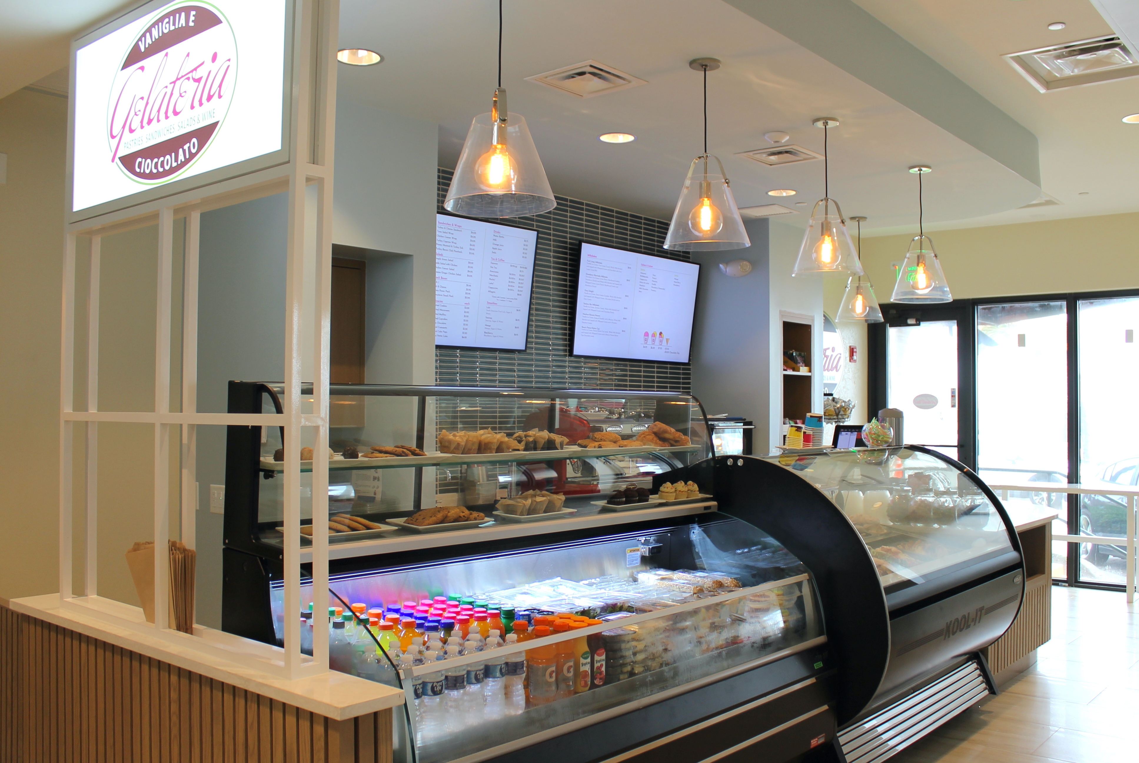 Wyndham Deerfield Beach Resort restaurant snack bar in Deerfield Beach, Florida