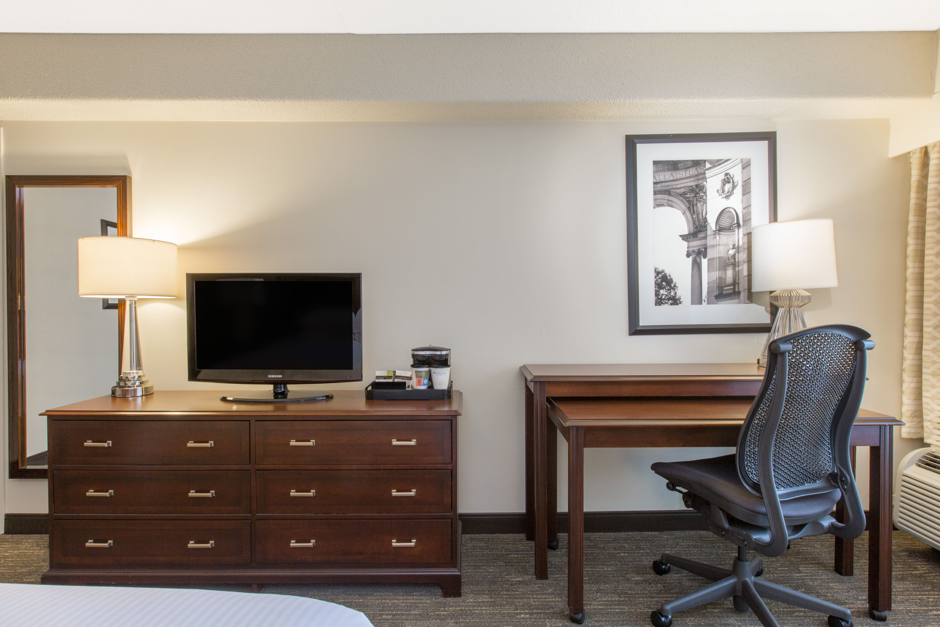 Wyndham Philadelphia Historic District suite in Philadelphia, Pennsylvania