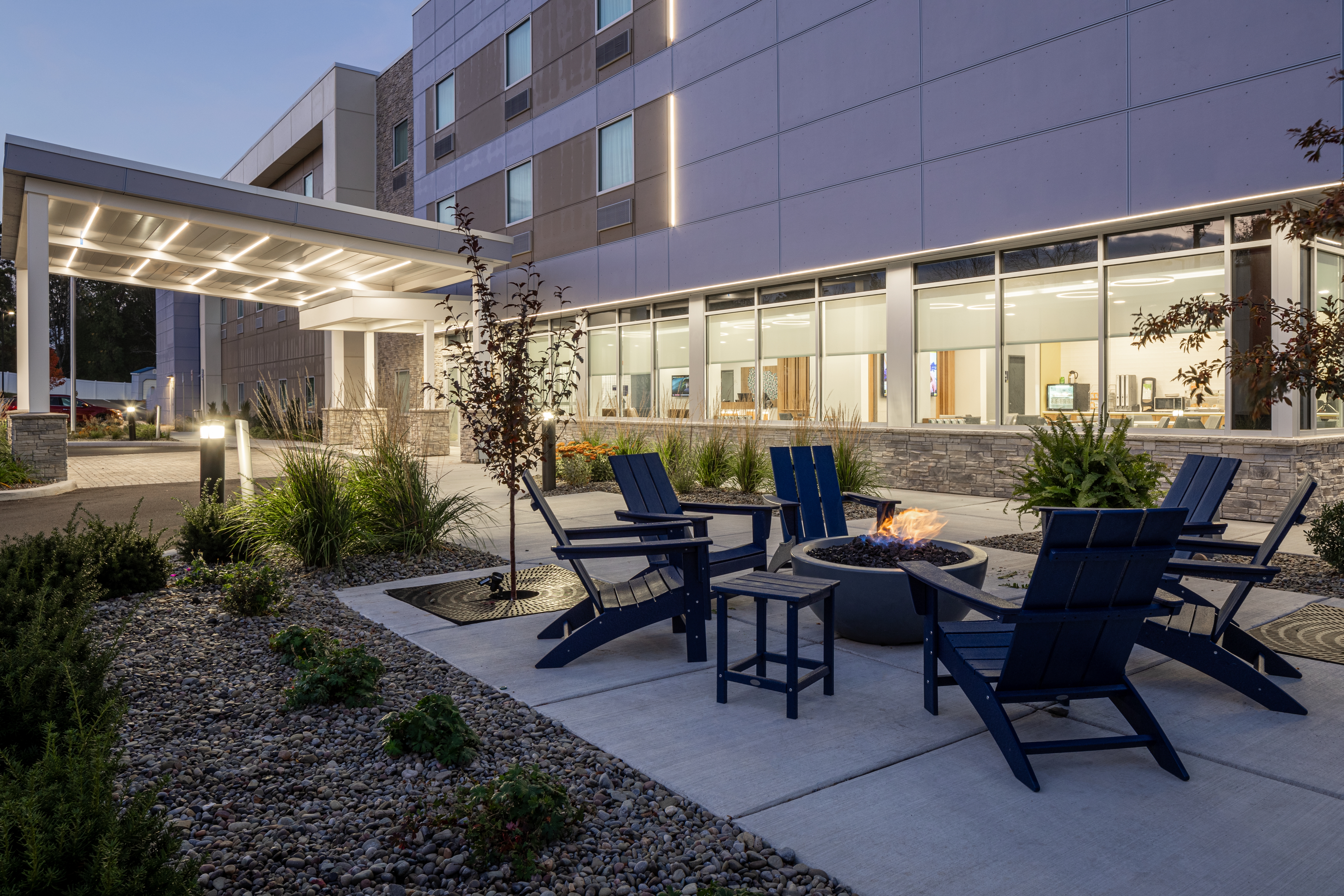 Exterior of Microtel Inn & Suites by Wyndham Macedon hotel in Macedon, New York