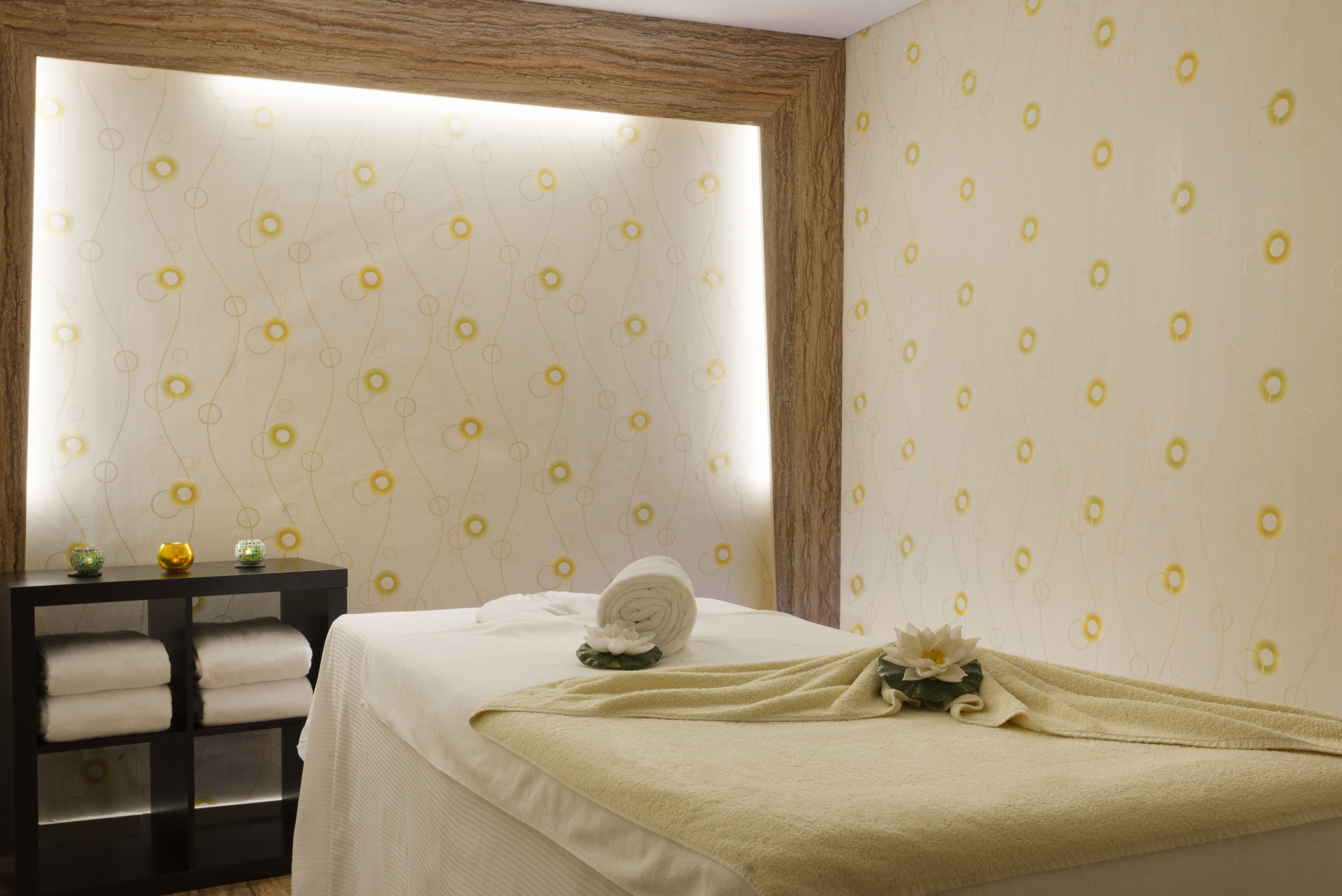 Ramada by Wyndham Abu Dhabi Corniche spa in Abu Dhabi, Other than US/Canada