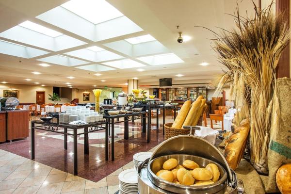 Ramada by Wyndham Sofia City Center restaurant in Sofia, Other than US/Canada
