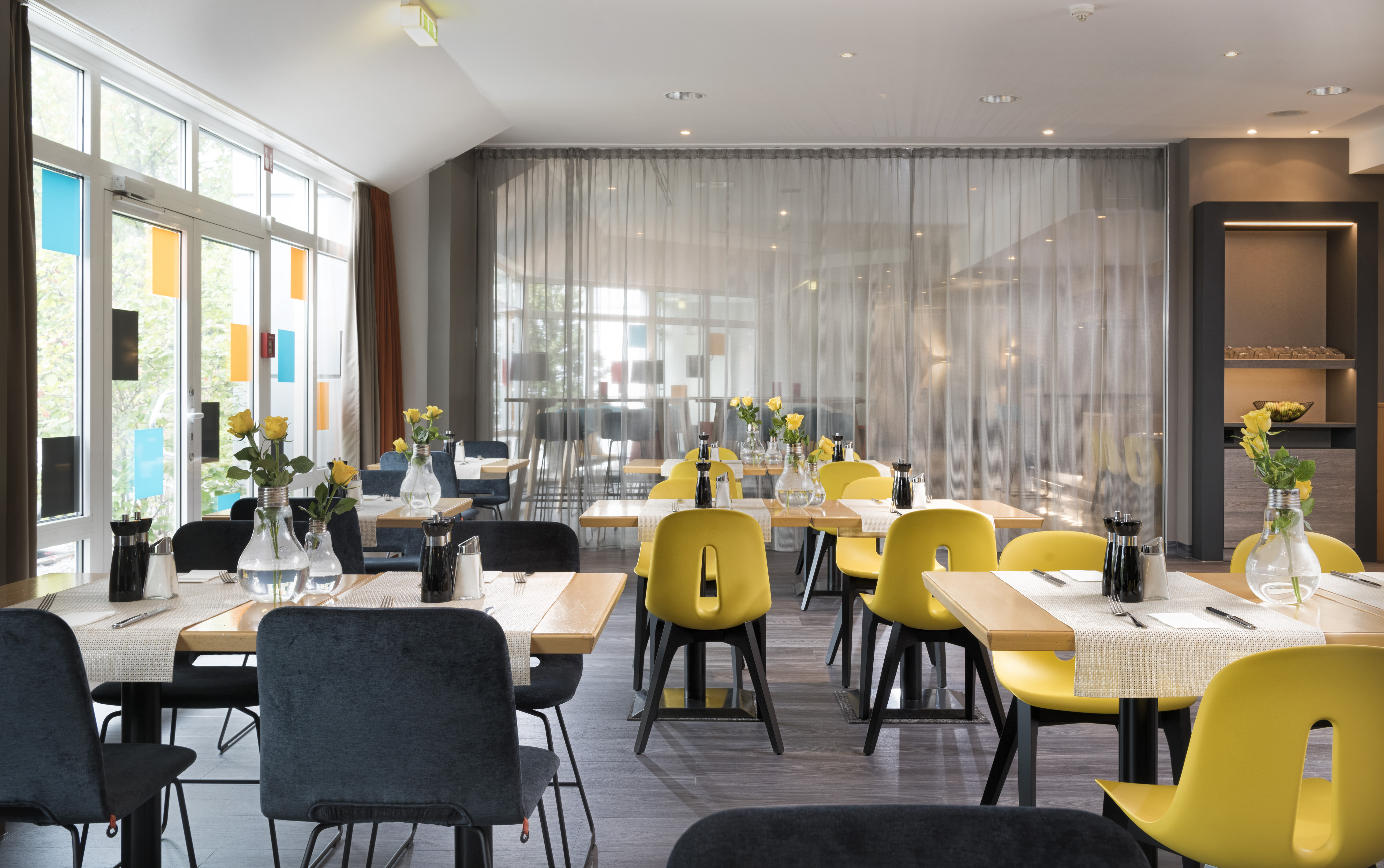 Ramada by Wyndham Hannover restaurant in Hannover, Other than US/Canada