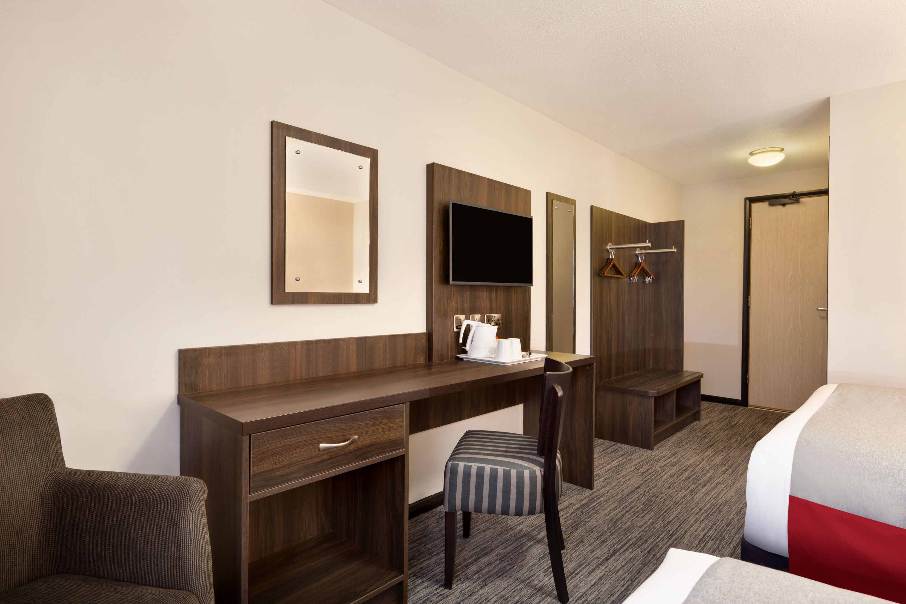 Guest room at the Ramada by Wyndham Bristol West in Bristol, Other than US/Canada