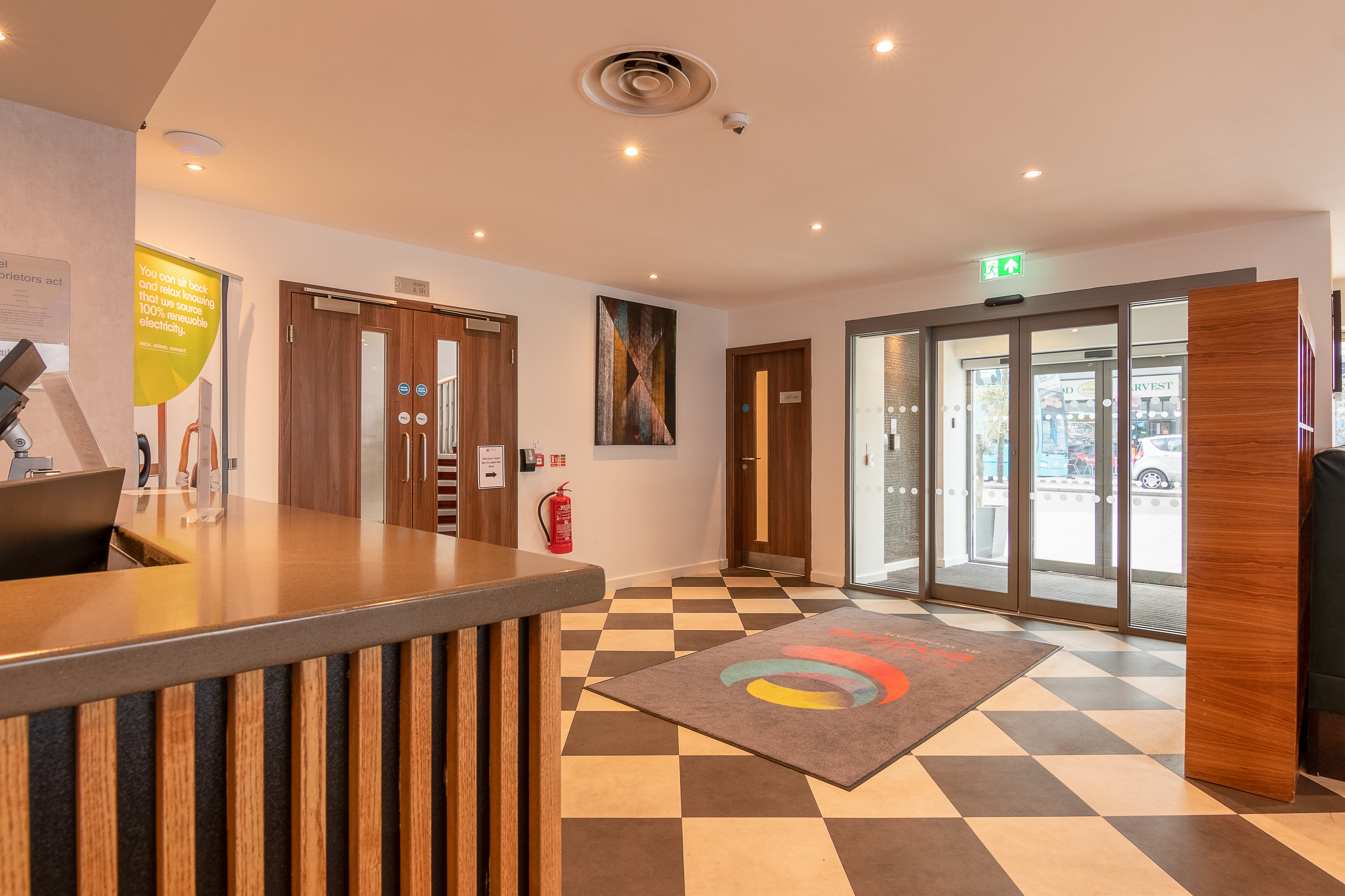 Ramada Encore by Wyndham Leicester City Centre reception in Leicester, Other than US/Canada