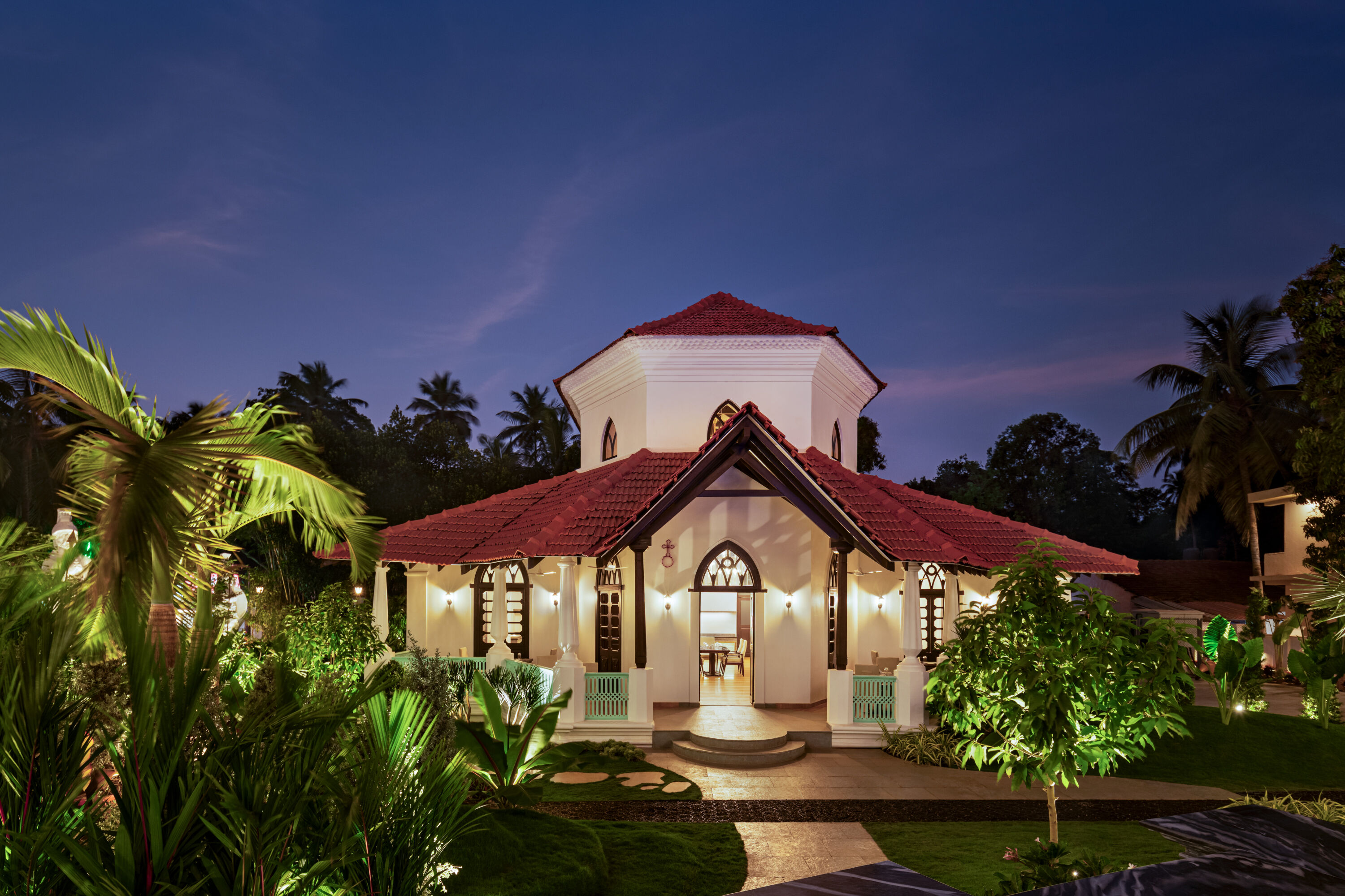 Ramada by Wyndham Goa Vagator restaurant in Bardez, Other than US/Canada