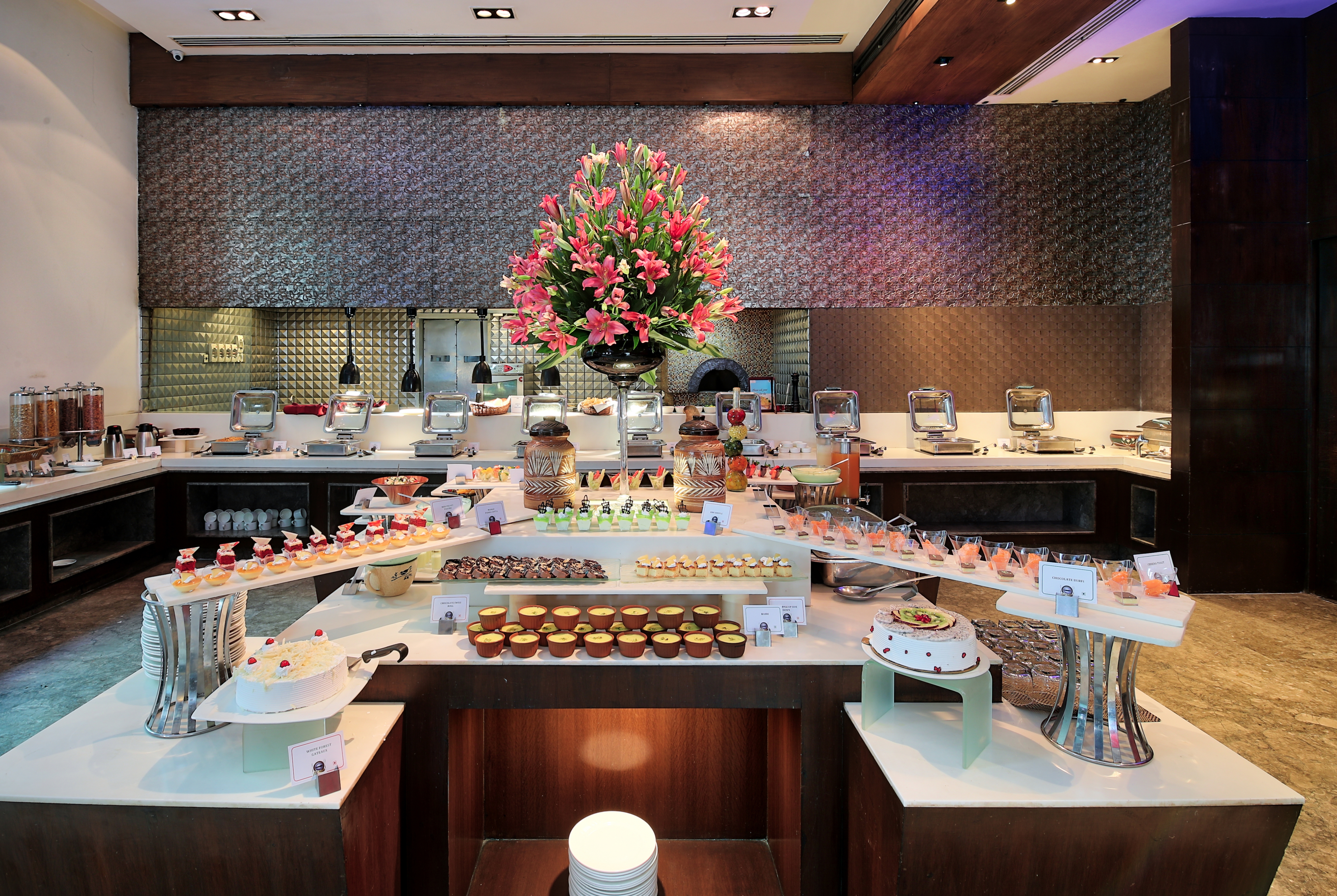 Ramada by Wyndham Gurgaon Central restaurant in Gurgaon, Other than US/Canada