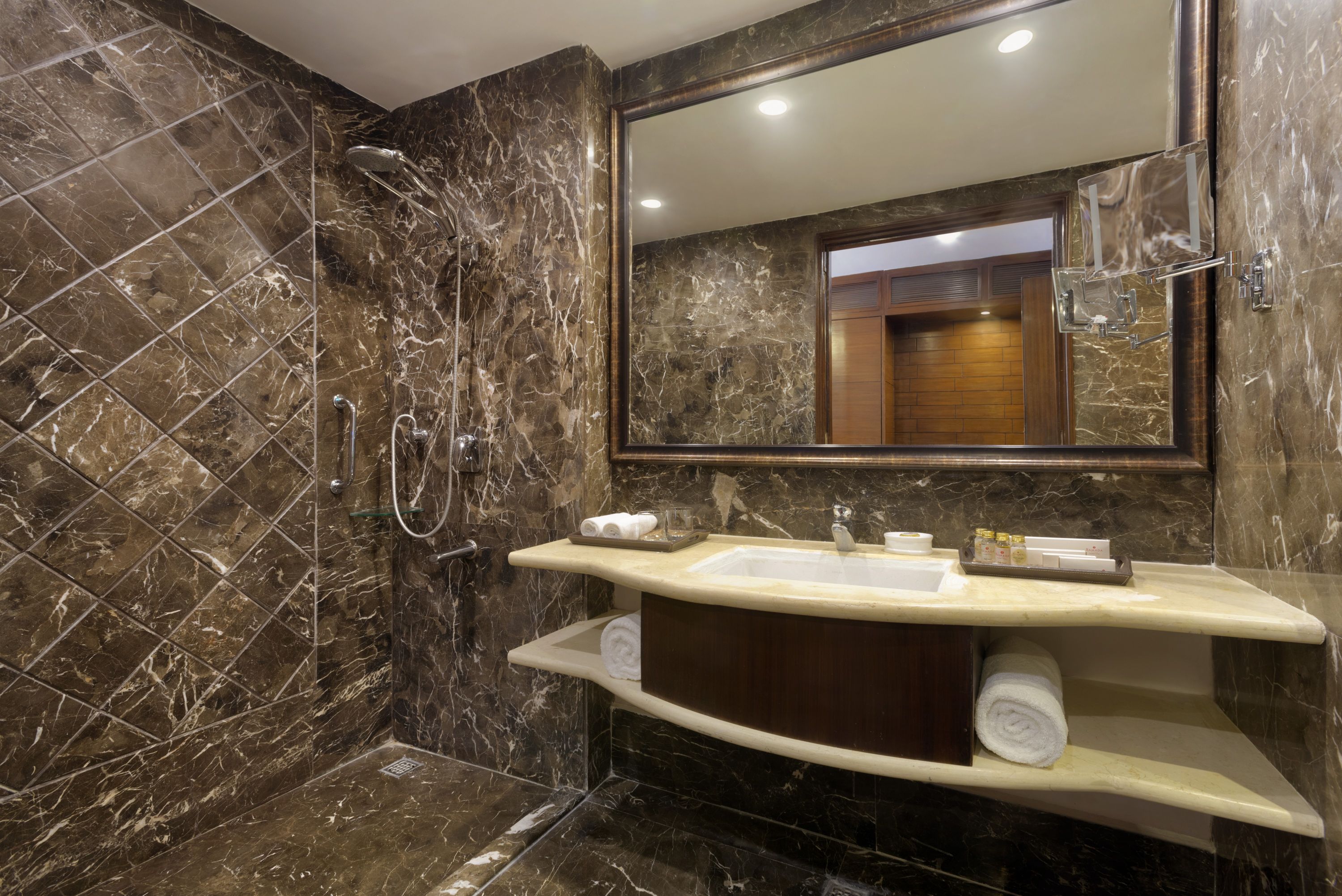 Guest room at the Ramada Plaza by Wyndham Chandigarh Zirakpur in Zirakpur, Other than US/Canada