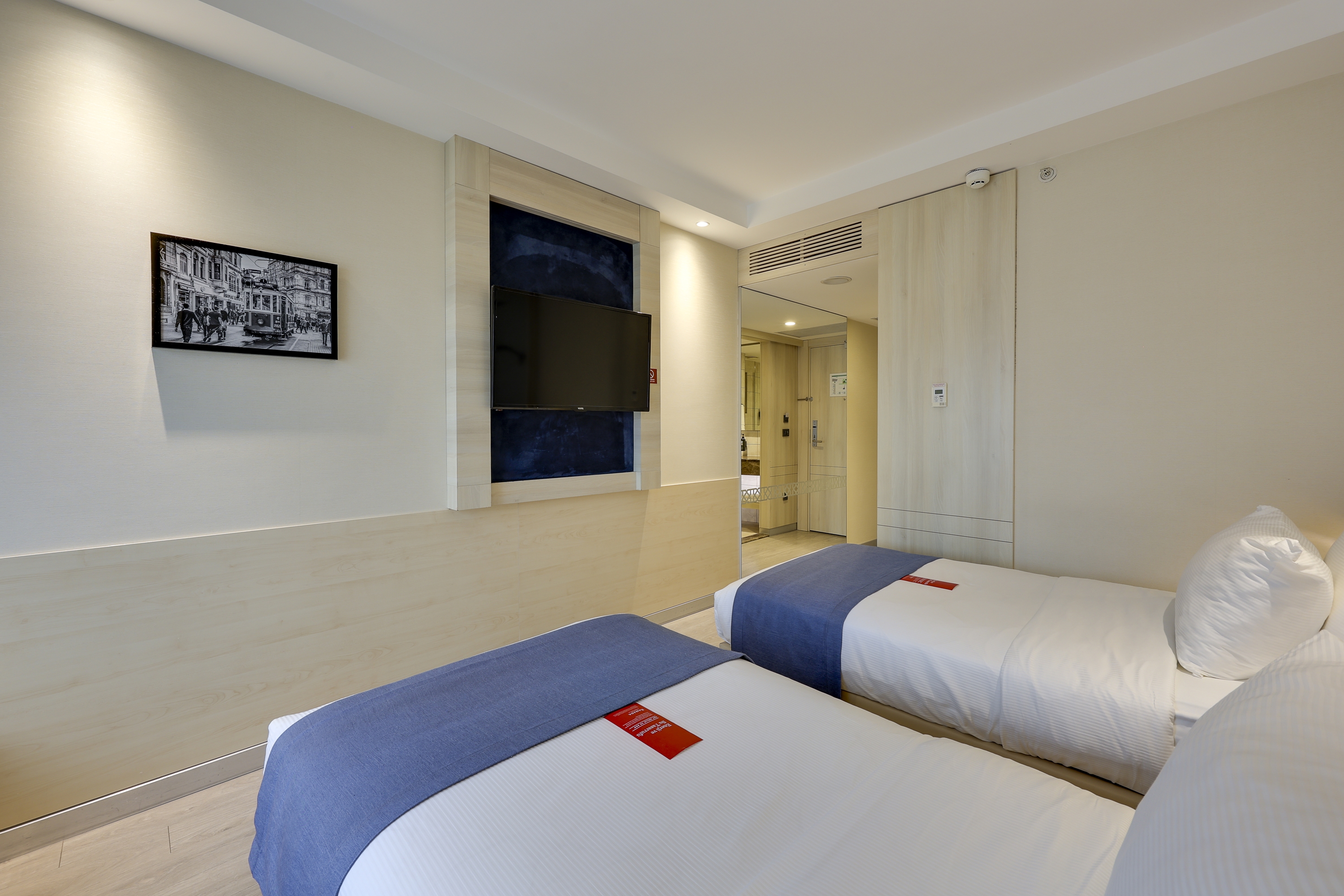 Guest room at the Ramada by Wyndham Istanbul Old City in Istanbul, Other than US/Canada