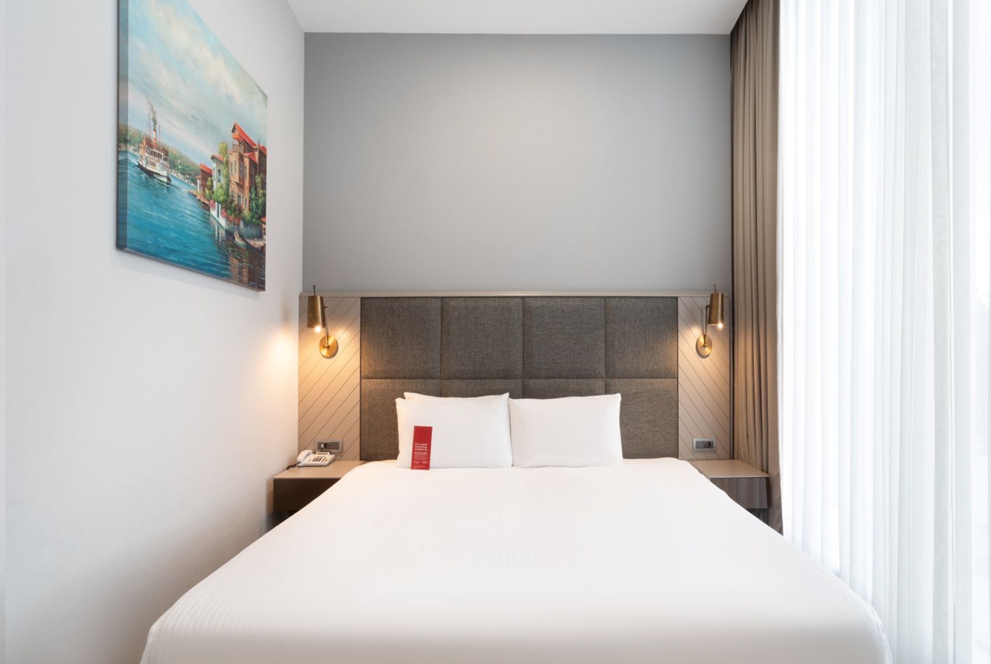 Guest room at the Ramada Plaza by Wyndham Istanbul Atakoy in Istanbul, Other than US/Canada