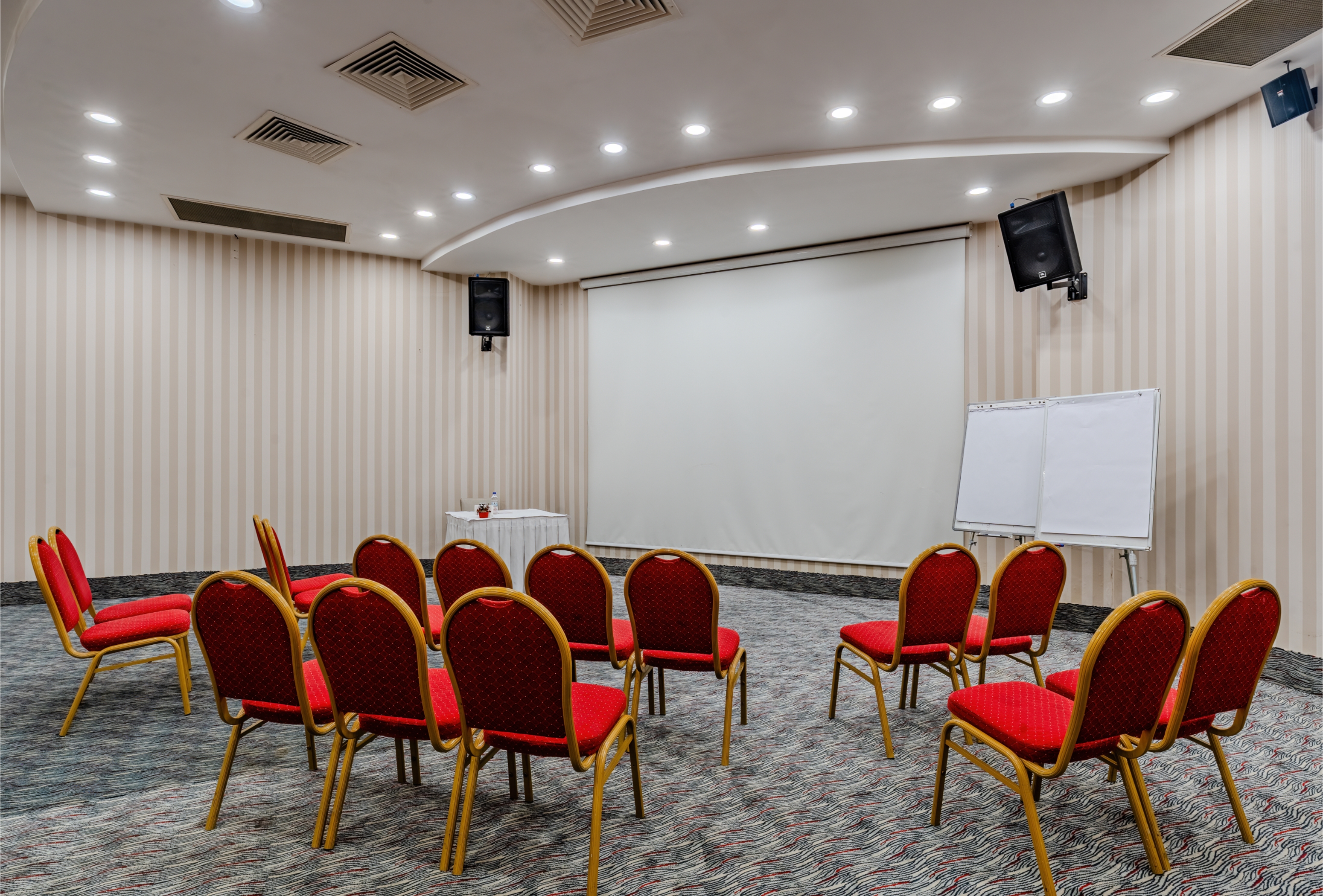 Meeting room at Ramada Plaza by Wyndham Izmir in Izmir, Other than US/Canada